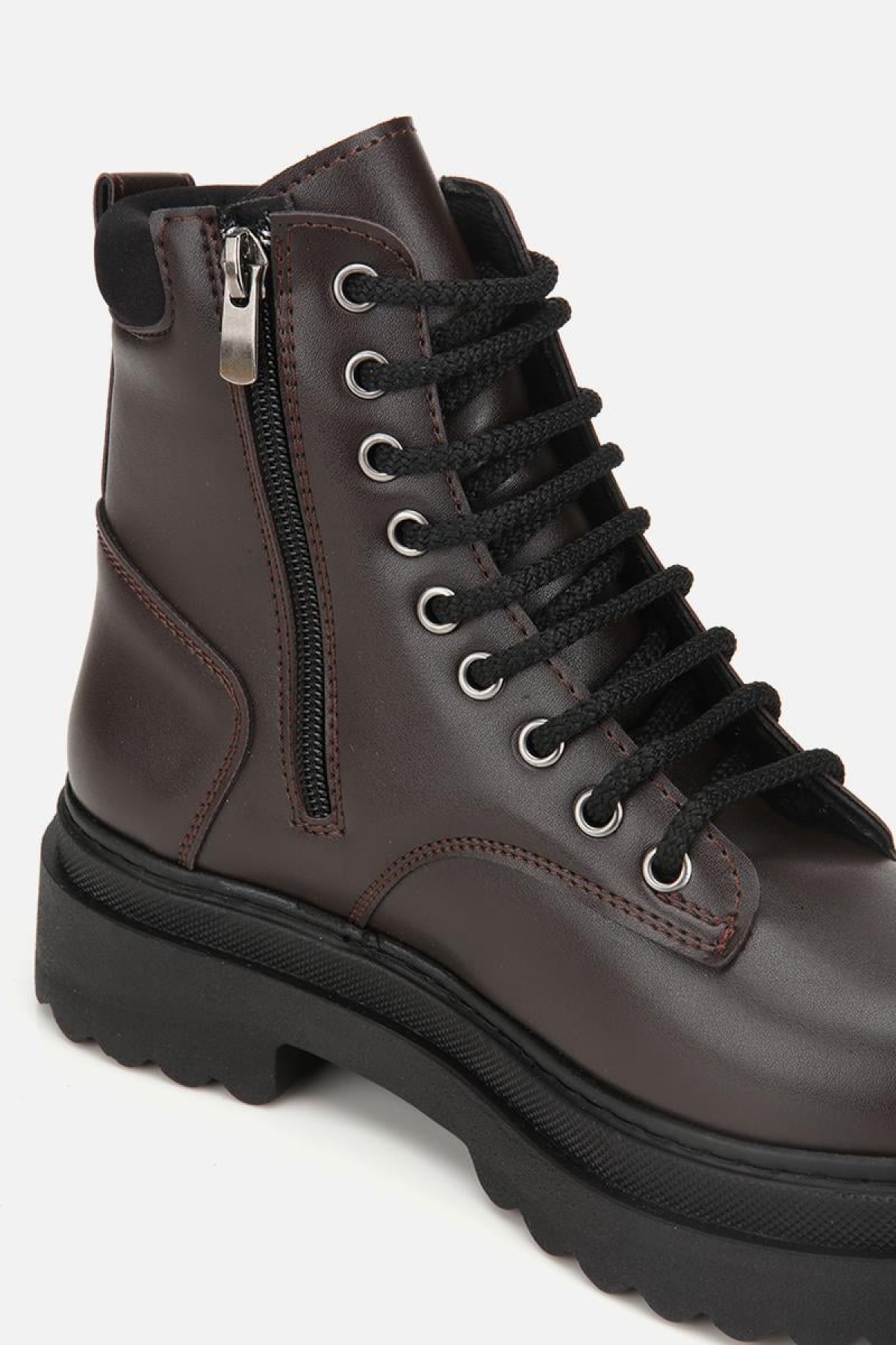 Kadın Kahverengi Bağcıklı Postal Düz Bot - Görsel 7