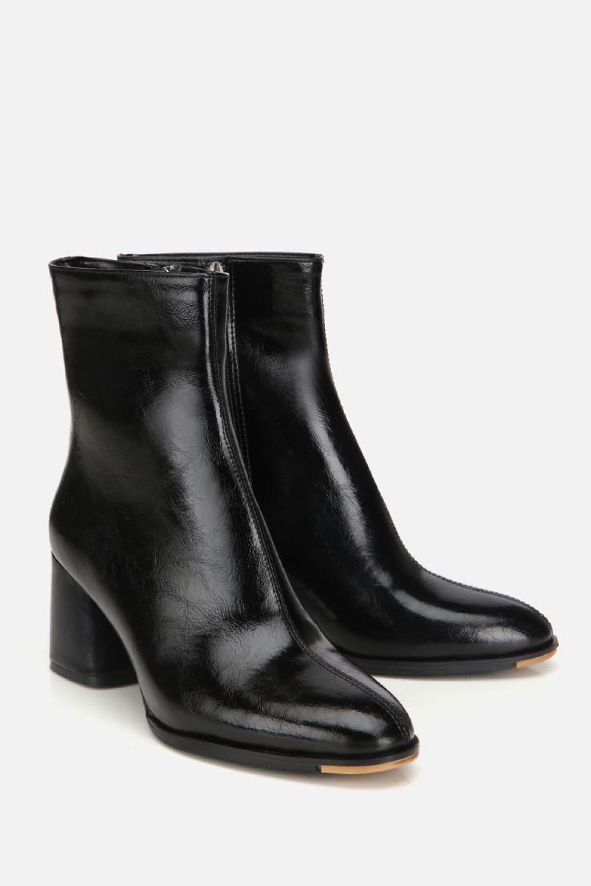 Kadın Rugan Siyah Fermuarlı Kalın Topuklu Bot - Görsel 3