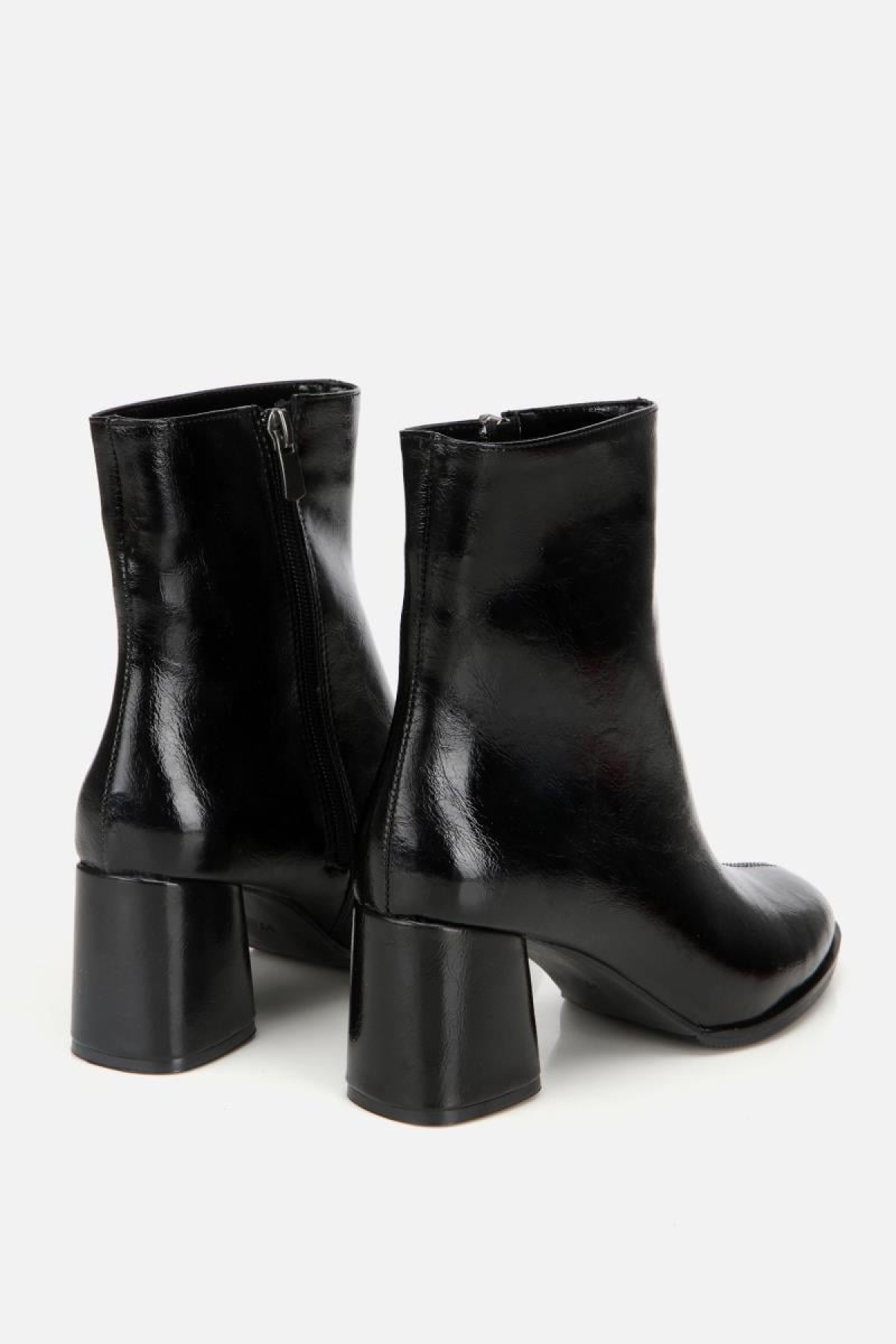 Kadın Rugan Siyah Fermuarlı Kalın Topuklu Bot - Görsel 4