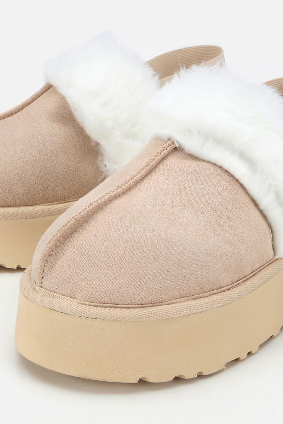 Kadın Süet Bej İçi Kürklü Yüksek Tabanlı Terlik - Görsel 4