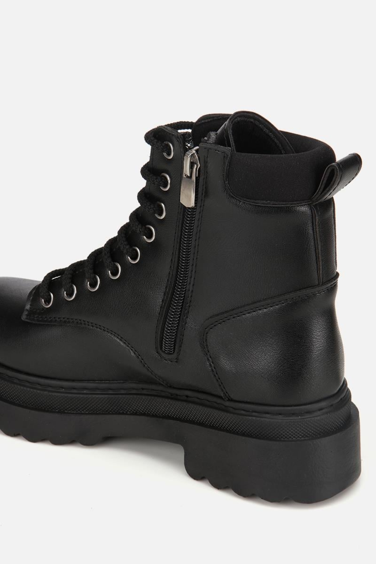 Kadın Siyah Bağcıklı Postal Düz Bot - Görsel 7