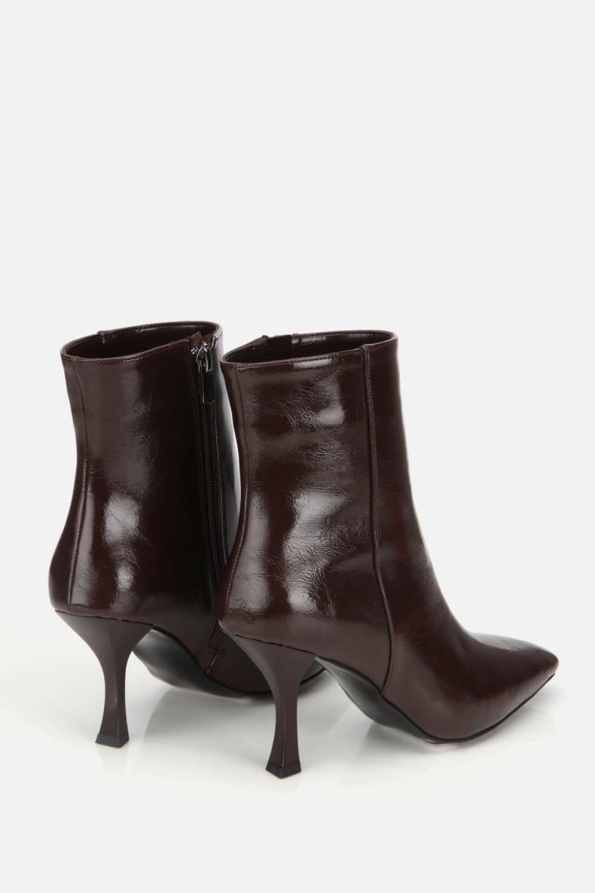 Kadın Kahverengi Küt Burunlu Bilekte Topuklu Bot - Görsel 4