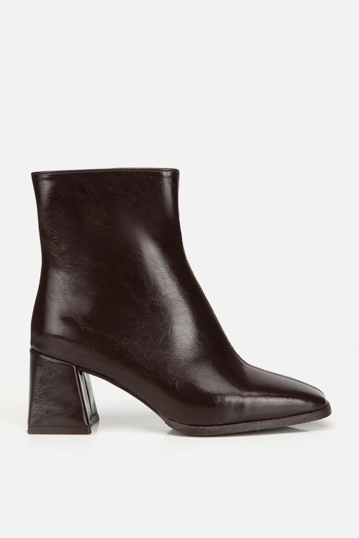 Kadın Rugan Kahverengi Fermuarlı Küt Burunlu Topuklu Bot - Görsel 2