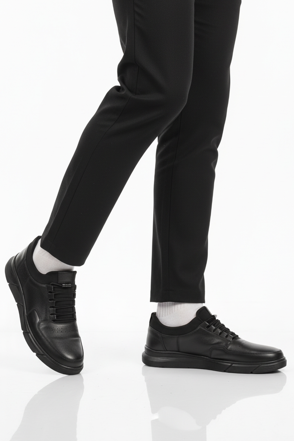 A Spor Aspor Siyah Nubuk Hakiki Deri Lastik Bağcıklı Erkek Casual Ayakkabı model görseli