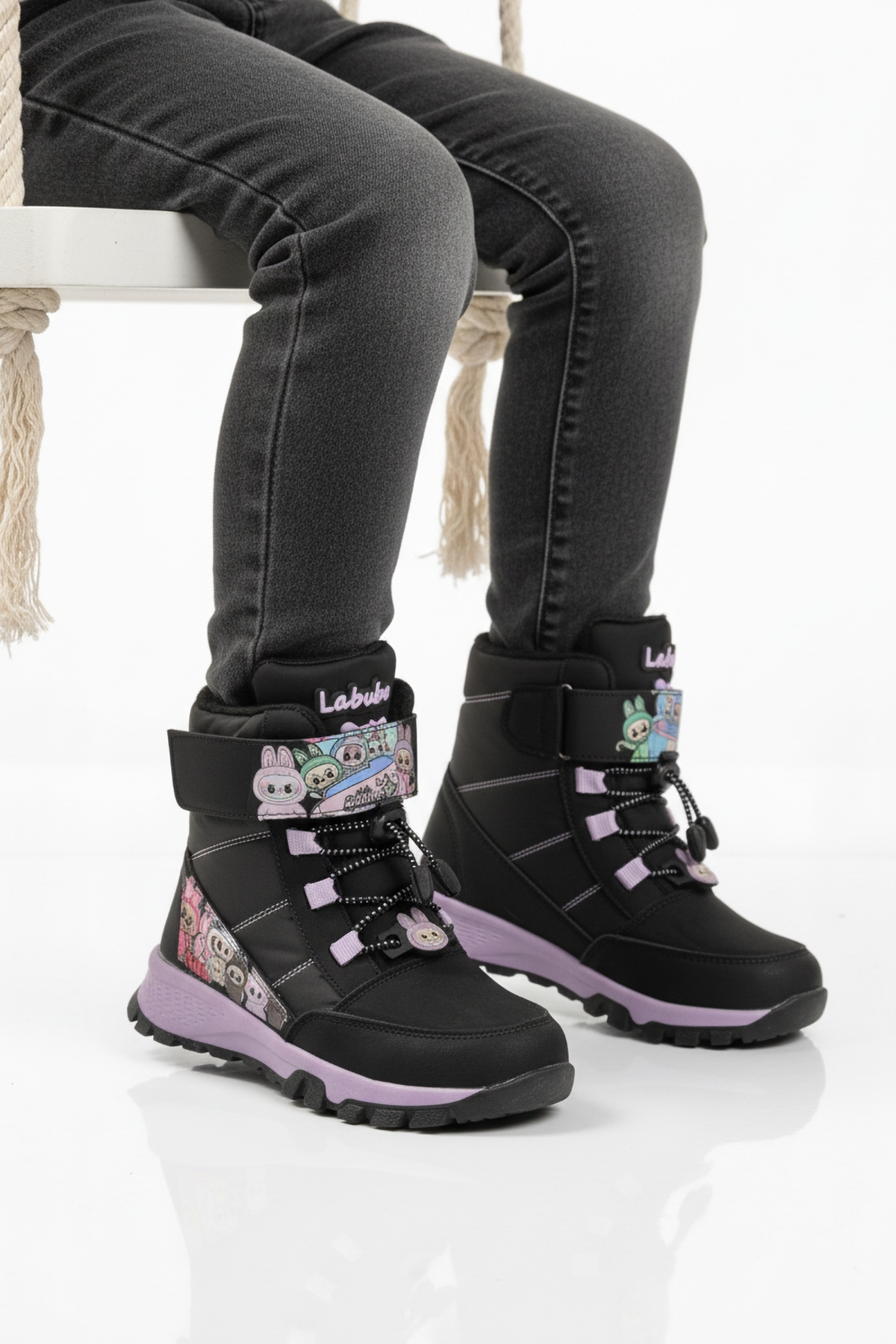 A Spor Aspor Siyah Bej İçi Kürklü Kız Çocuk Düz Bot model görseli