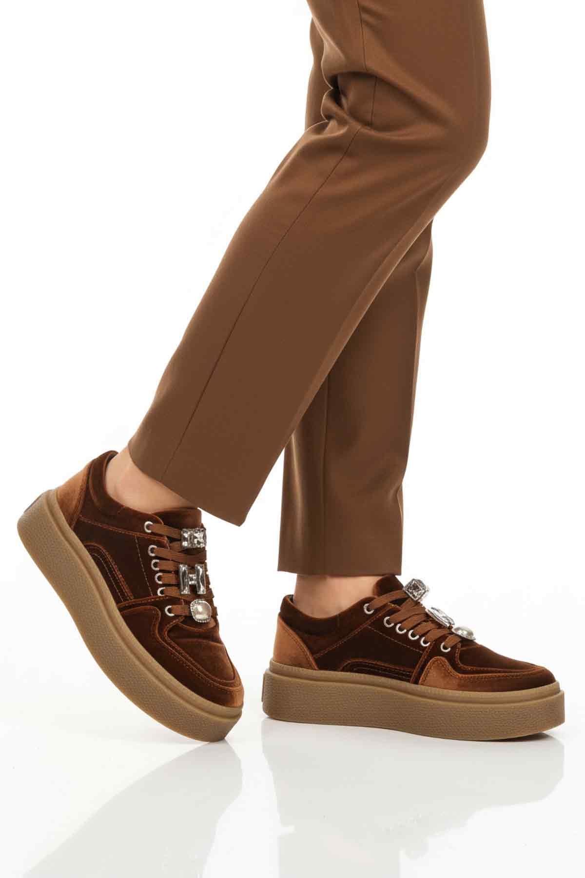 Kahve Nubuk Bağcıklı Yüksek Taban Kadın Sneaker