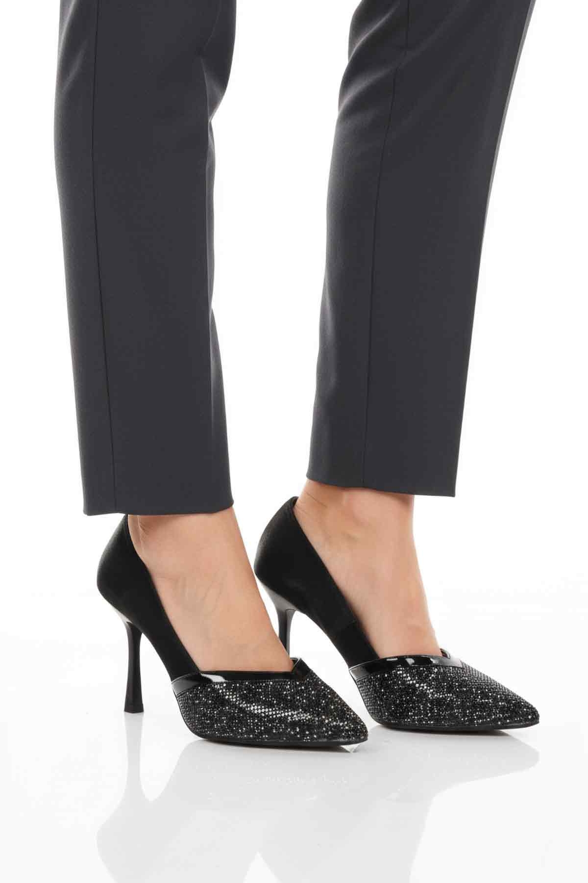 Aspor Siyah Saten Taş İşlemeli Kadın Abiye Ayakkabı - Görsel 1