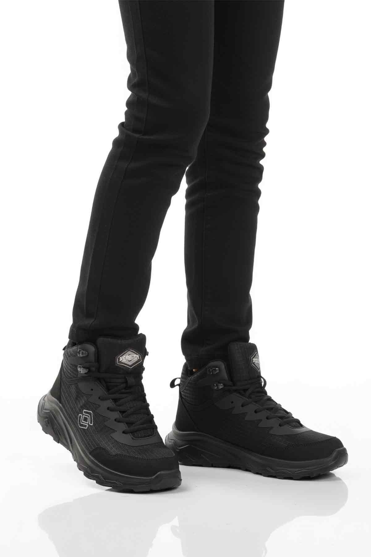 Scooter Siyah Su Geçirmez Bağcıklı Unisex Outdoor Bot model görseli