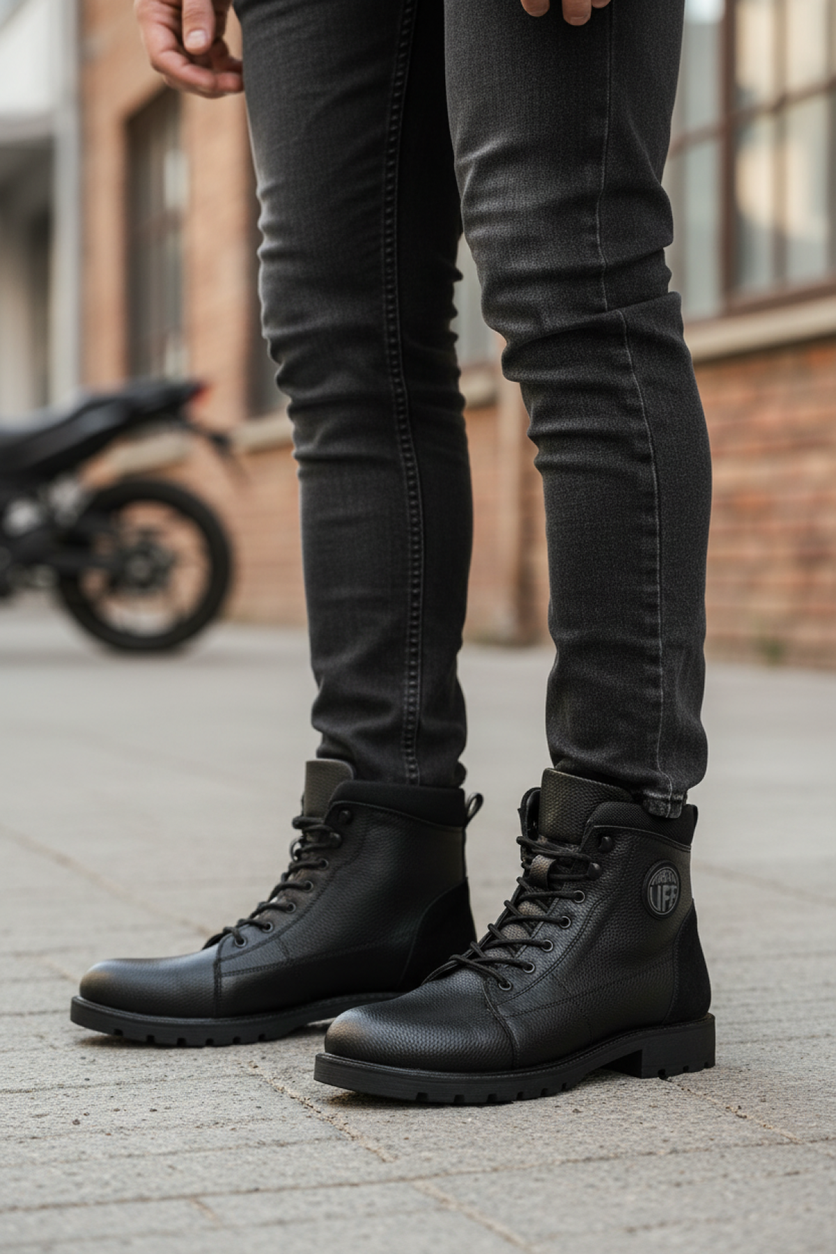 VAIVO 3PR Siyah Erkek Biker Bot - Görsel 3