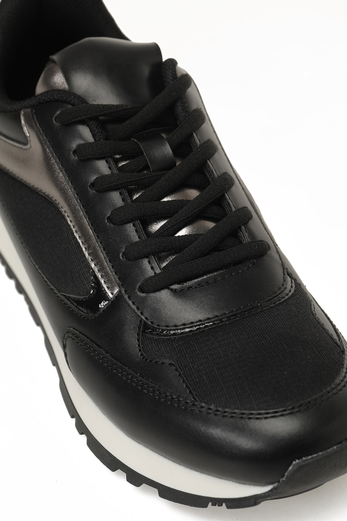 Butigo Butigo 26S-114 6FX Siyah Kadın Spor Ayakkabı Flo'da! Siyah - 8. görsel