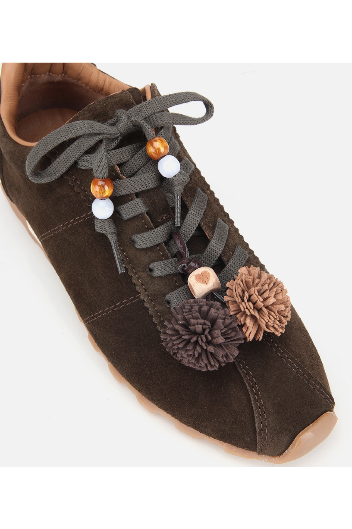 Kadın Süet Deri Haki Aksesuar Detaylı Spor Ayakkabı - Görsel 3