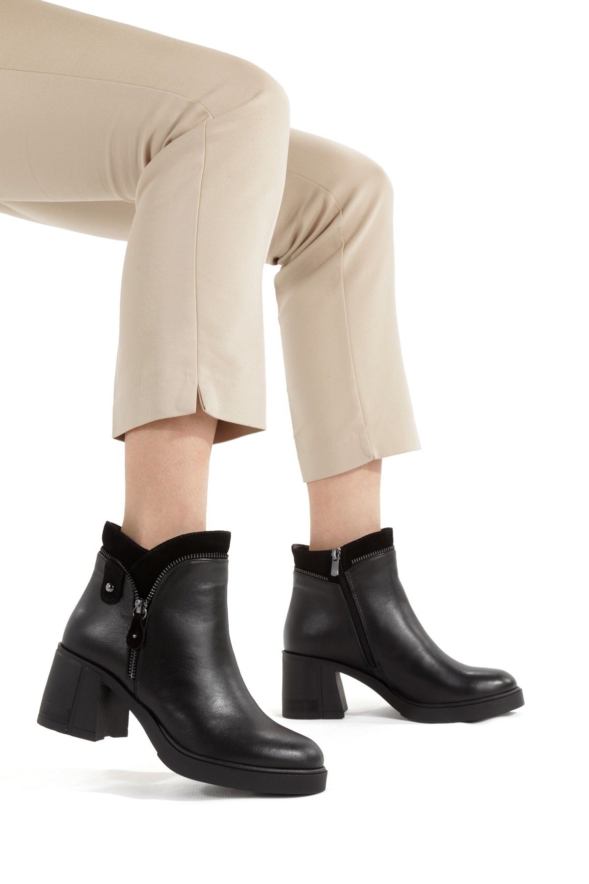 Hakiki Deri Kalın Topuklu Fermuarlı Siyah Kadın Bot Sayano - Görsel 6