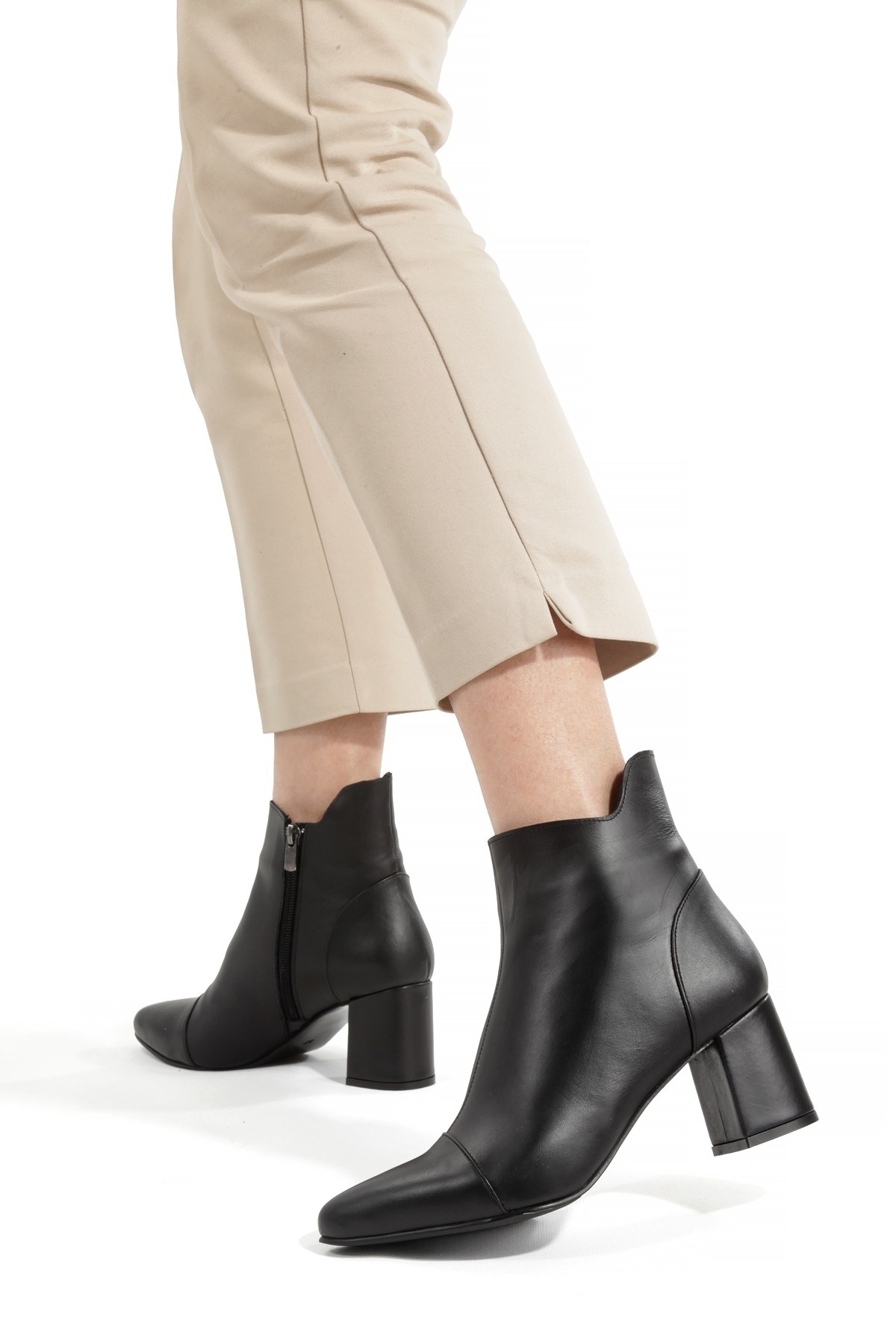 Siyah Hakiki Deri Topuklu Kadın Bot Daylan - Görsel 5