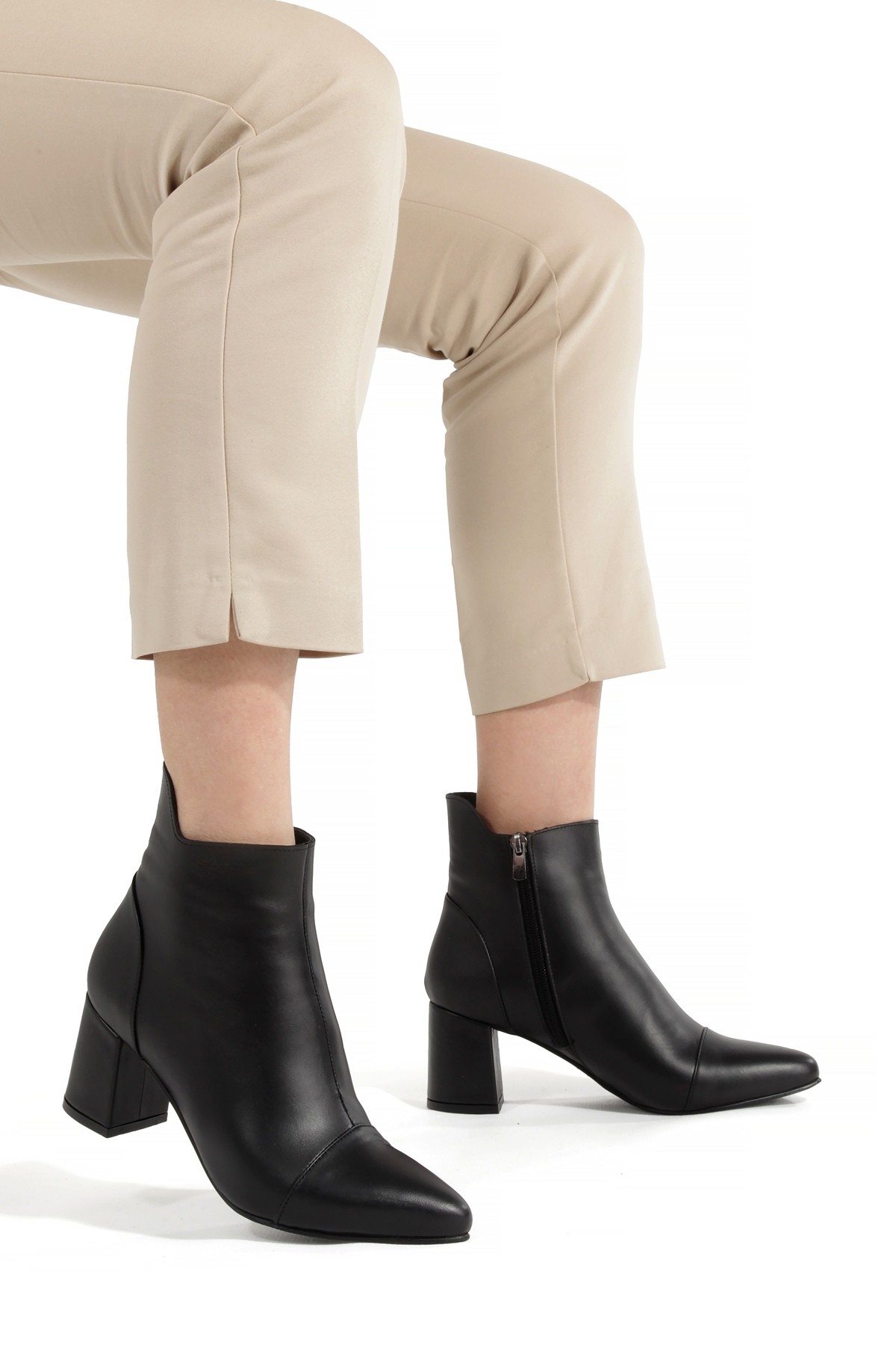 Siyah Hakiki Deri Topuklu Kadın Bot Daylan - Görsel 6