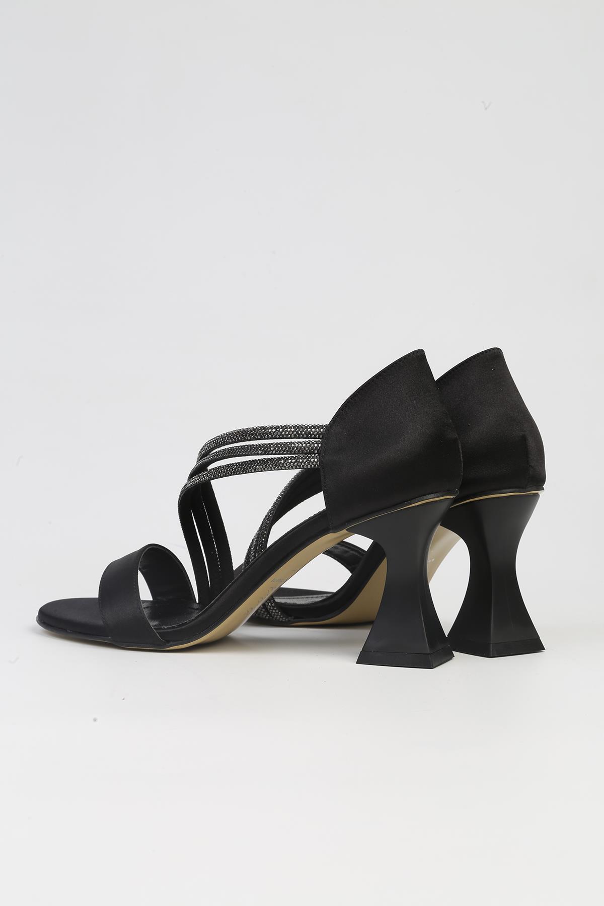 ® | PC-53009- 3691 Siyah-Kadın Topuklu Ayakkabı - Görsel 4