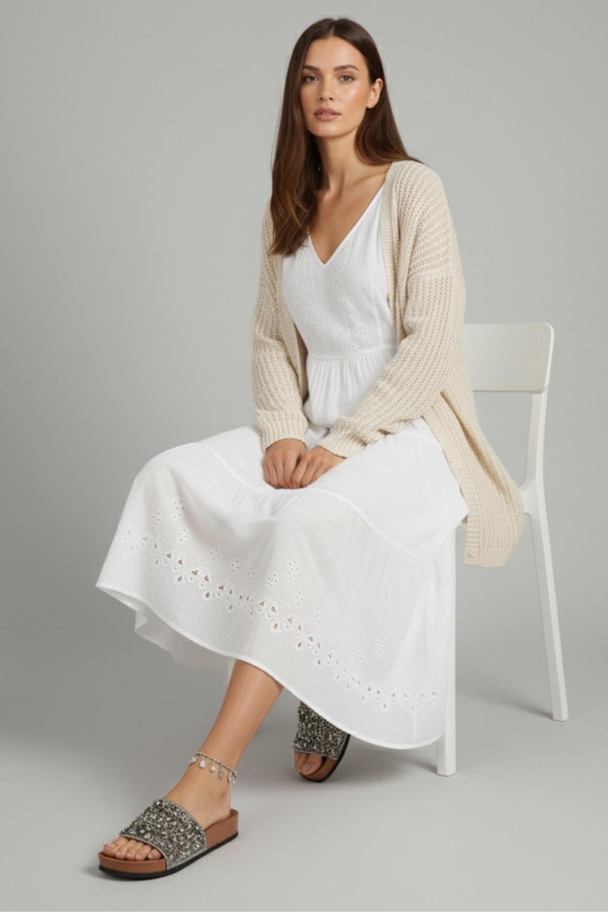 20050 Kadın Anatomik Taban Taş Detaylı Günlük Terlik - Görsel 2