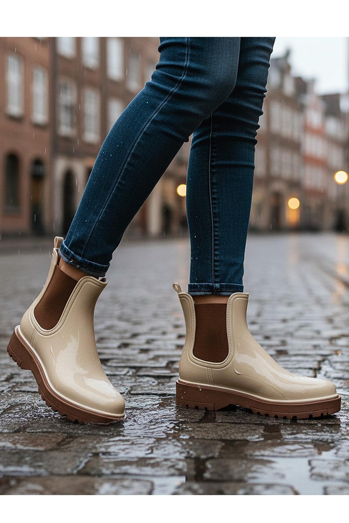 300-50 Ortopedik Taban Lastikli Günlük Kadın Bot Plastik Bot SU GEÇİRMEZ Kadın Bot - Görsel 2