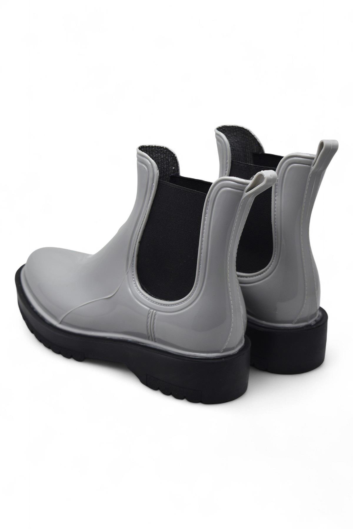 300-50 Ortopedik Taban Lastikli Günlük Kadın Bot Plastik Bot SU GEÇİRMEZ Kadın Bot - Görsel 4