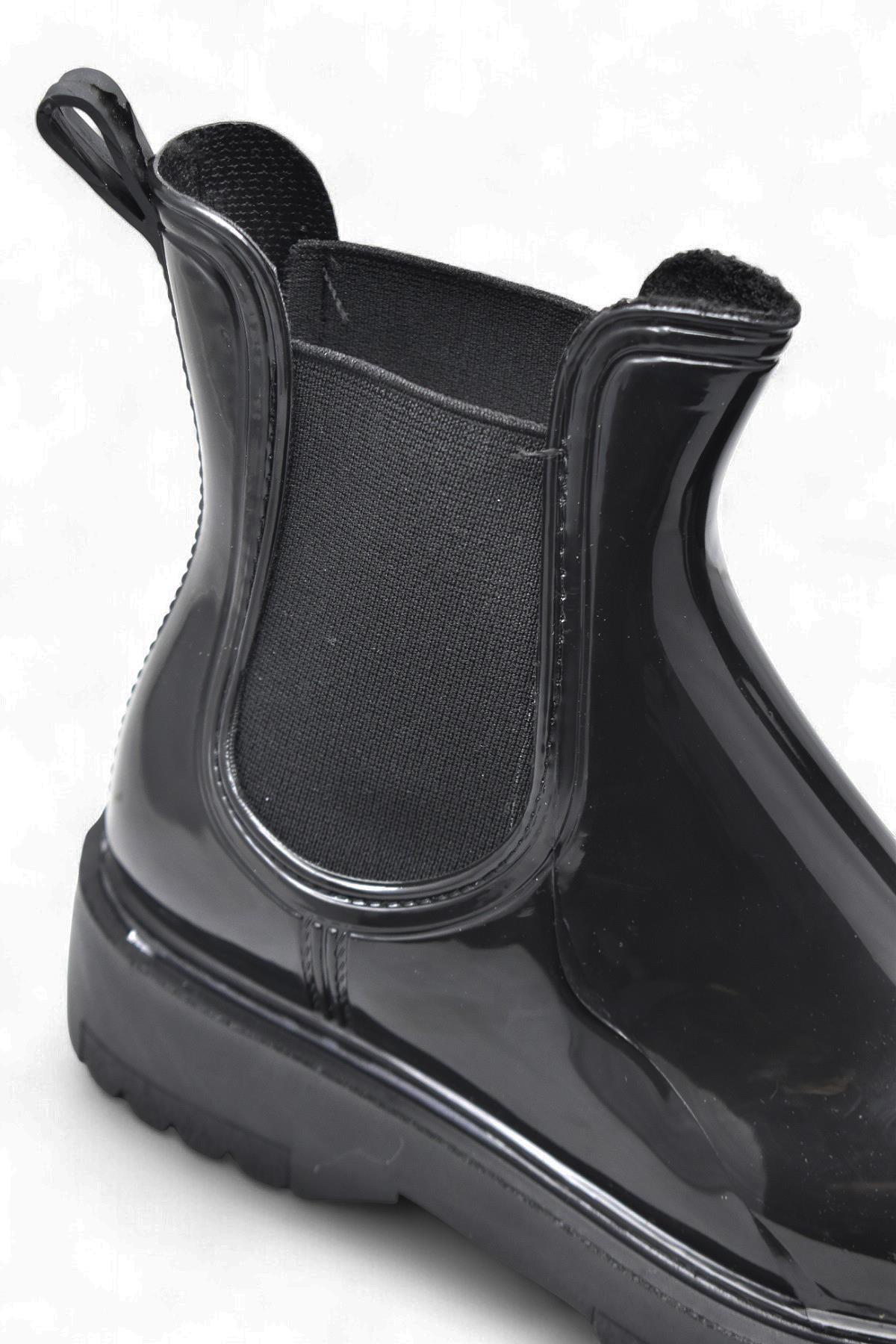 300-50 Ortopedik Taban Lastikli Günlük Kadın Bot Plastik Bot SU GEÇİRMEZ Kadın Bot - Görsel 4