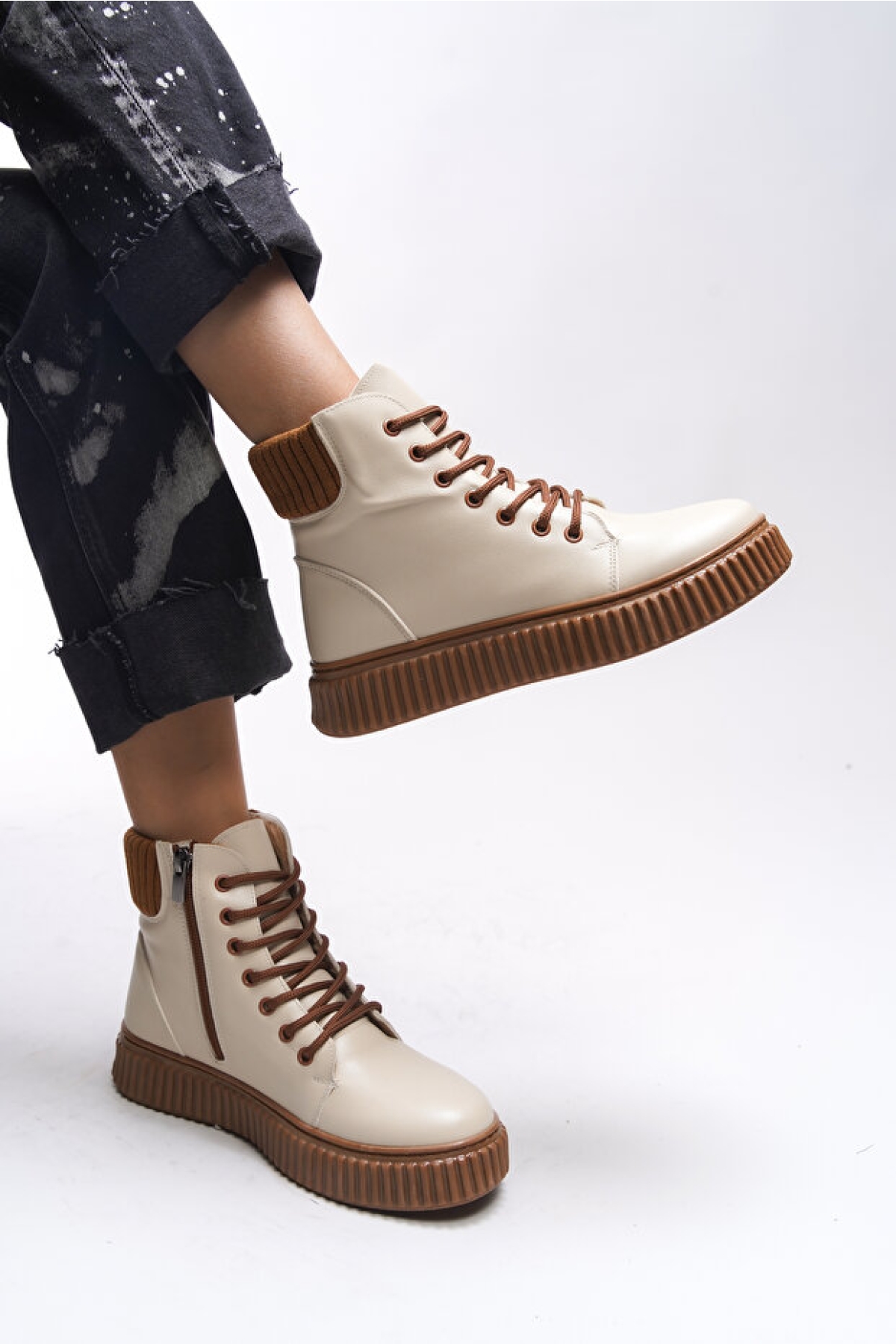 Dhaeleth Kadın Bot 0012401 Günlük - Görsel 4