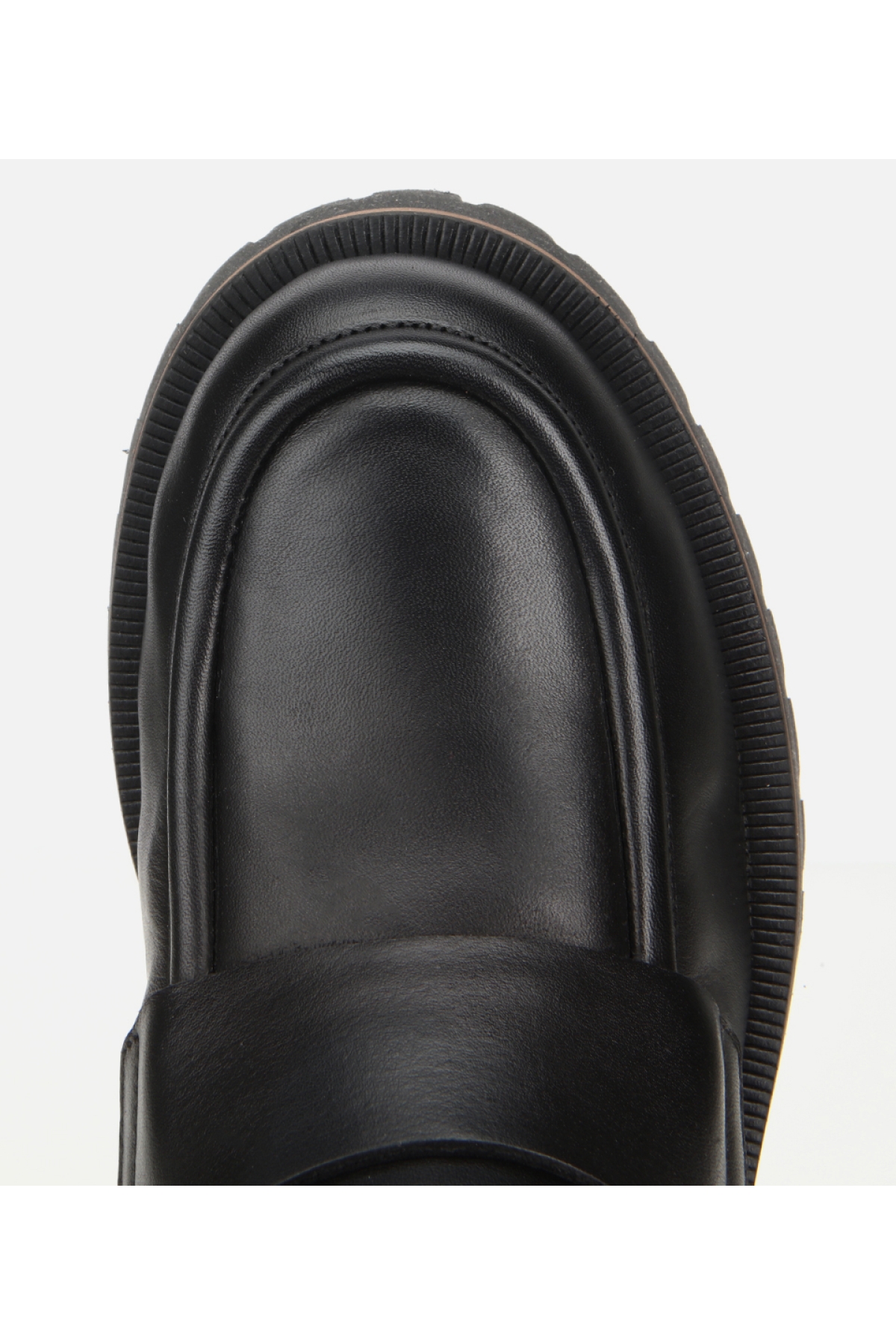 Kadın Deri Siyah Lastik Detaylı Bantlı Düz Bot - Görsel 6