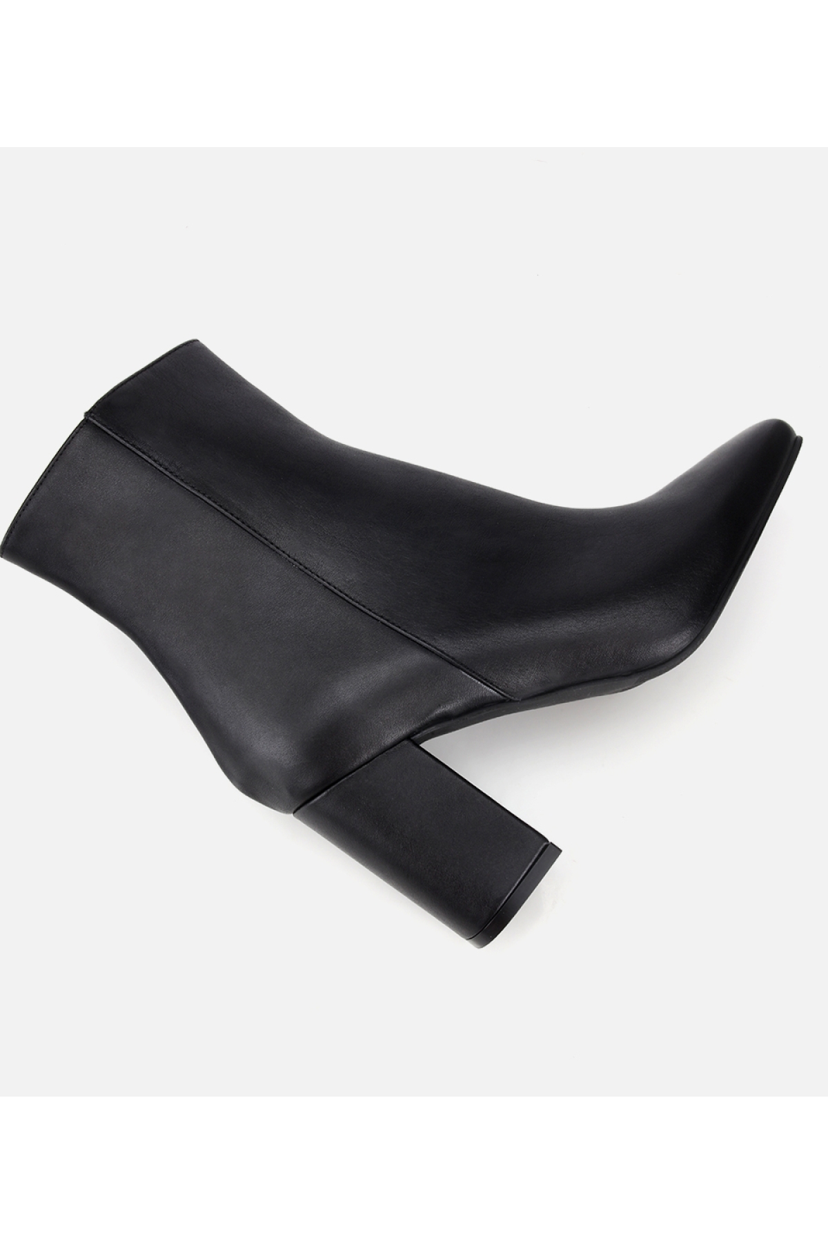 Kadın Deri Siyah Küt Burunlu Topuklu Bot - Görsel 7