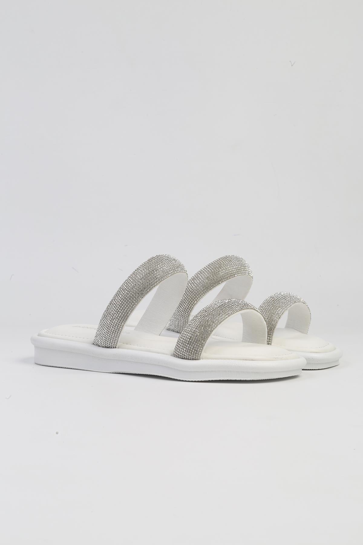 ® | PC-5101-3891 Beyaz-Kadın Taşlı Parlak Terlik - Görsel 3