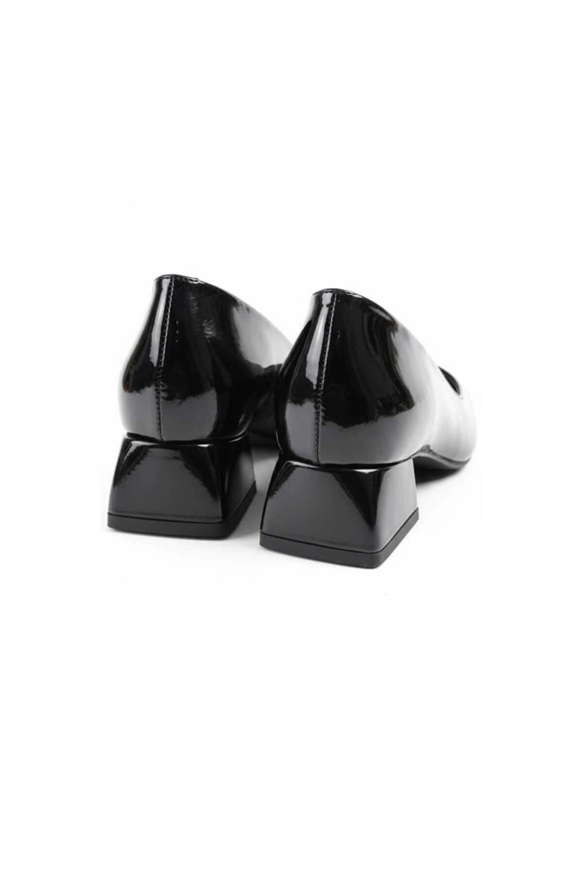 060 Rugan Klasık Topuklu Günlük Casual Ayakkabı - Görsel 5