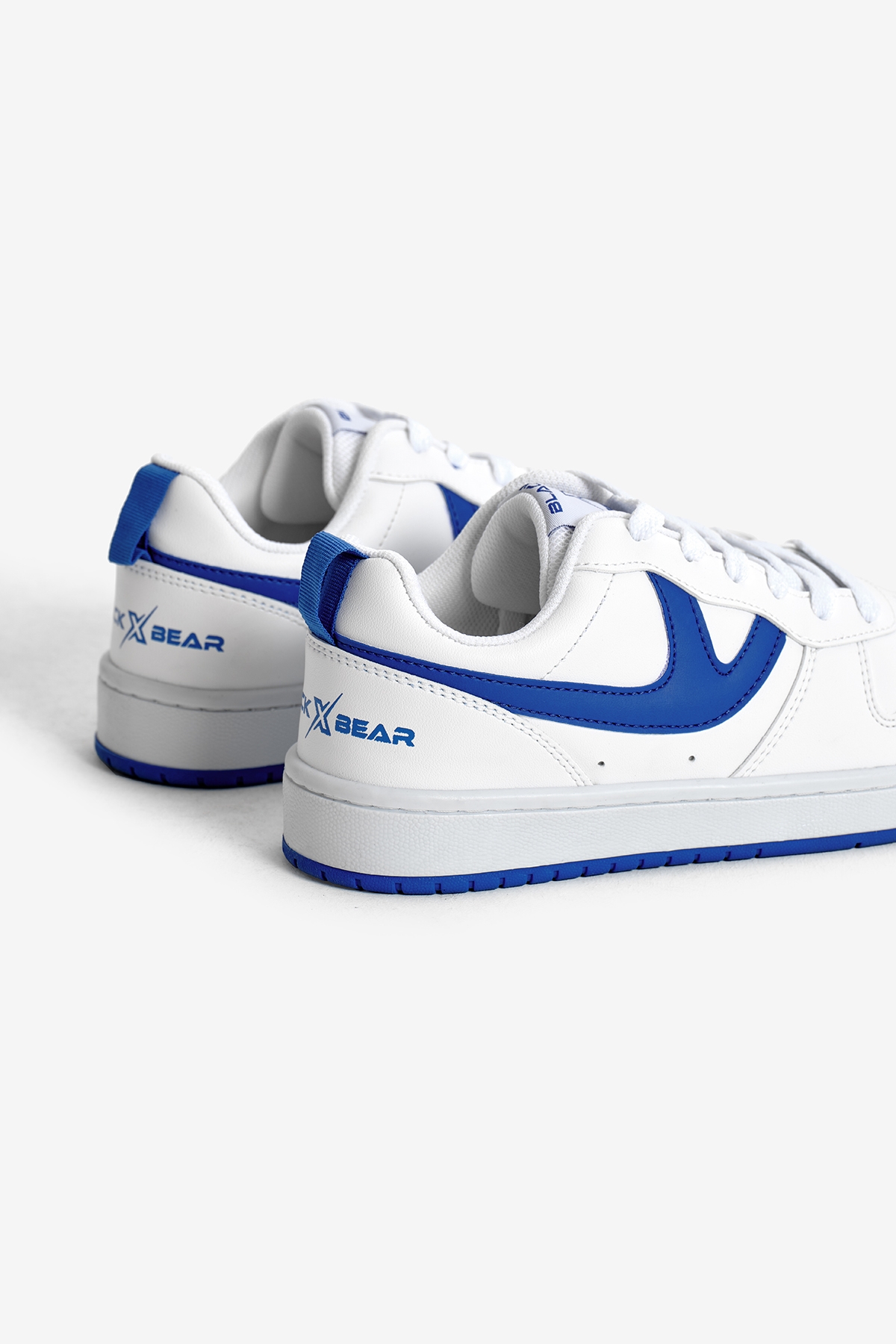 Kadın Beyaz Sax Termo Taban Şerit Detaylı Bağcıklı Spor Ayakkabı - Görsel 5