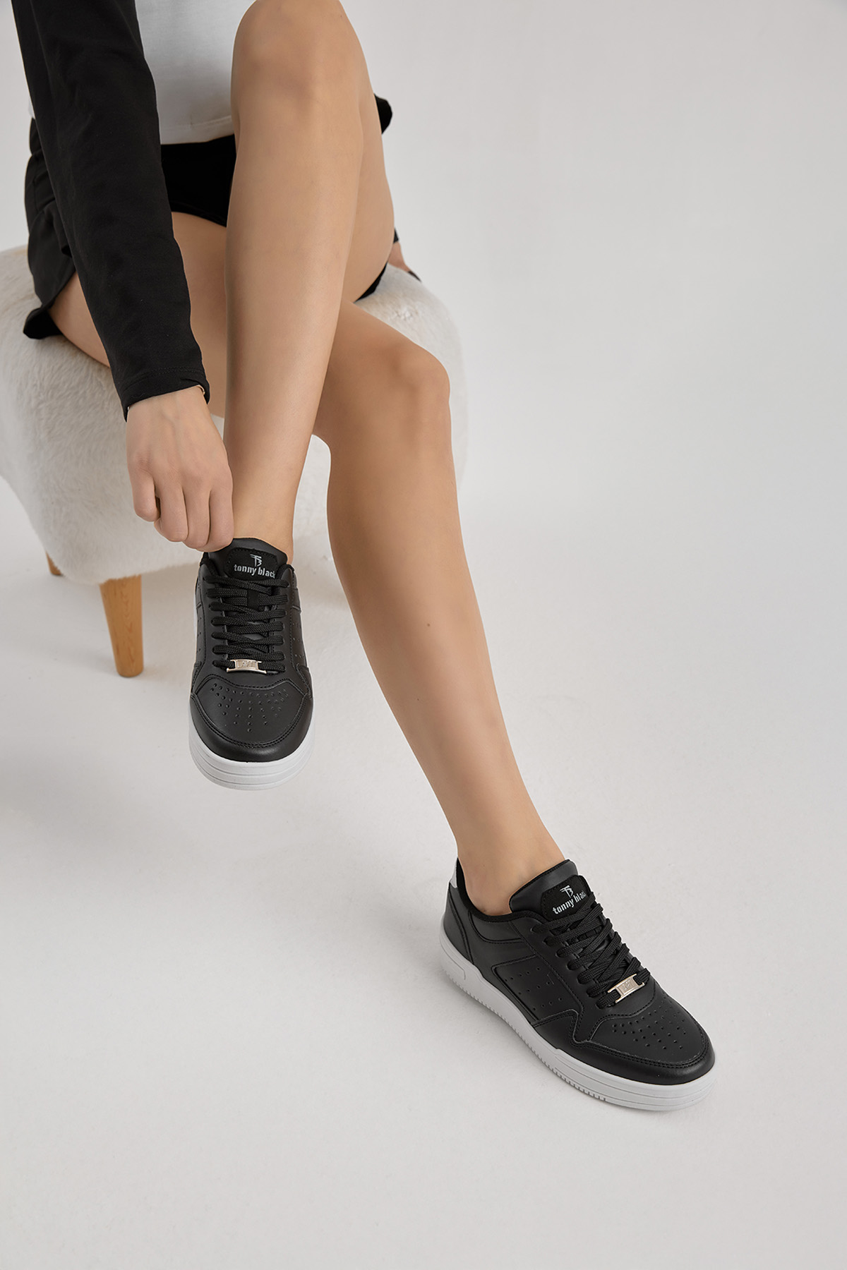 Unisex Siyah Beyaz Termo Taban Bağcıklı Günlük Spor Ayakkabı - Görsel 3