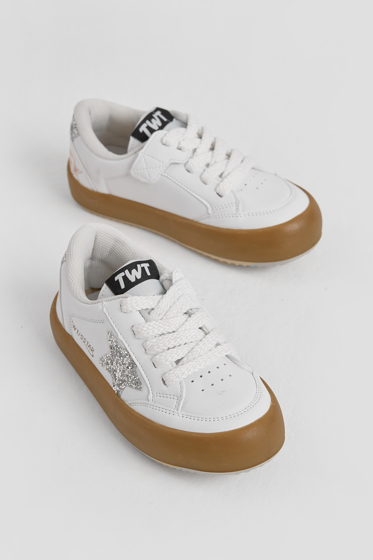 Çocuk Unisex Beyaz Termo Taban Yıldız Detaylı Bağcıklı ve Cırtlı Spor Ayakkabı - Görsel 4