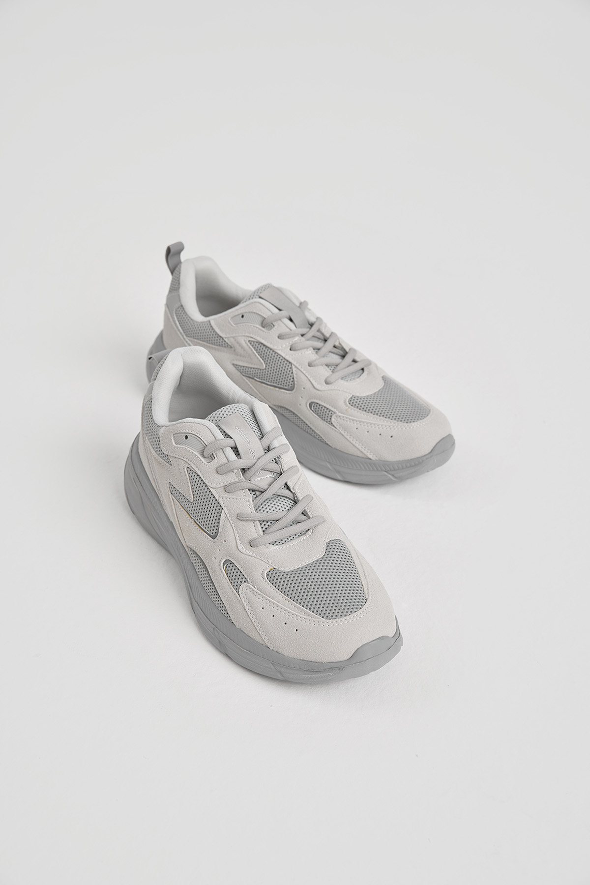 Erkek Gri Faylon Taban Nefes Alabilen Kumaş Reflektörlü Dalgalı Desenli Spor Ayakkabı - Görsel 4