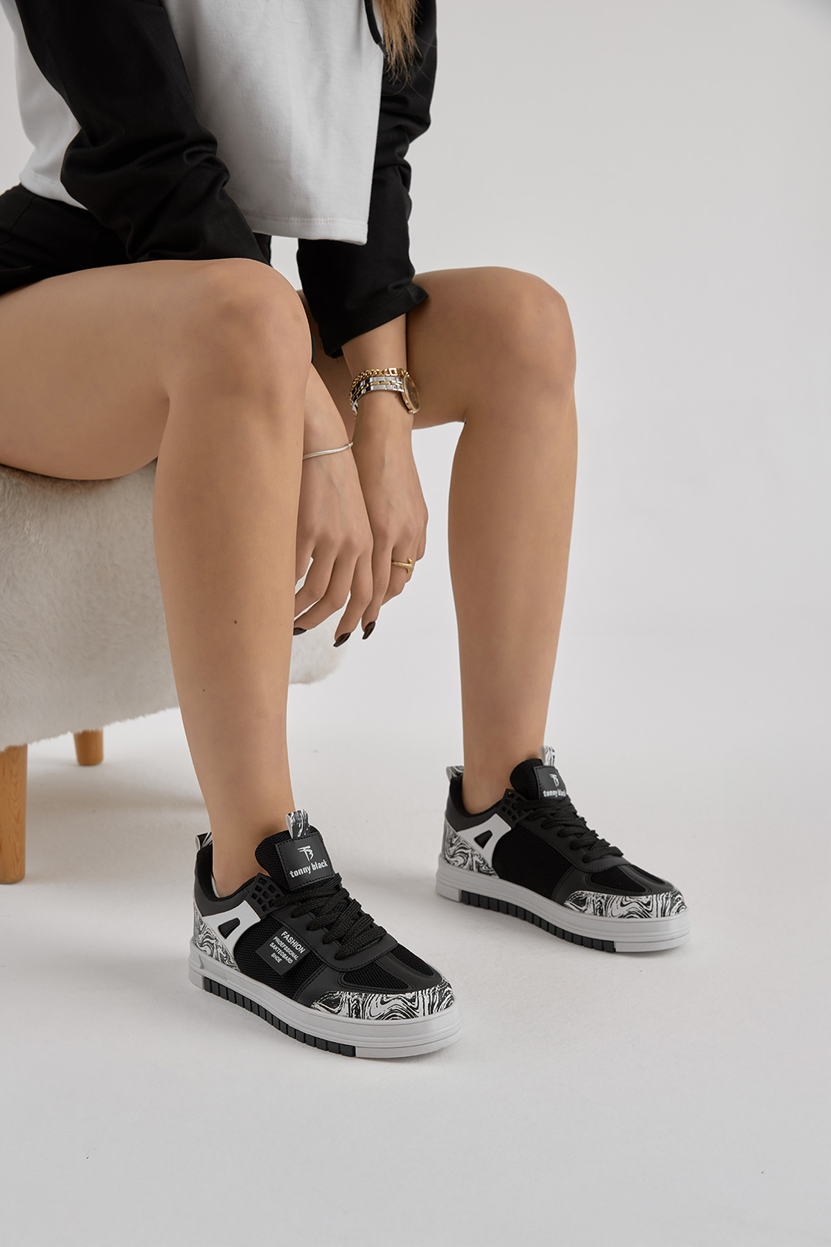 Unisex Siyah Beyaz Termo Taban Desenli Fileli Bağcıklı Spor Ayakkabı - Görsel 3