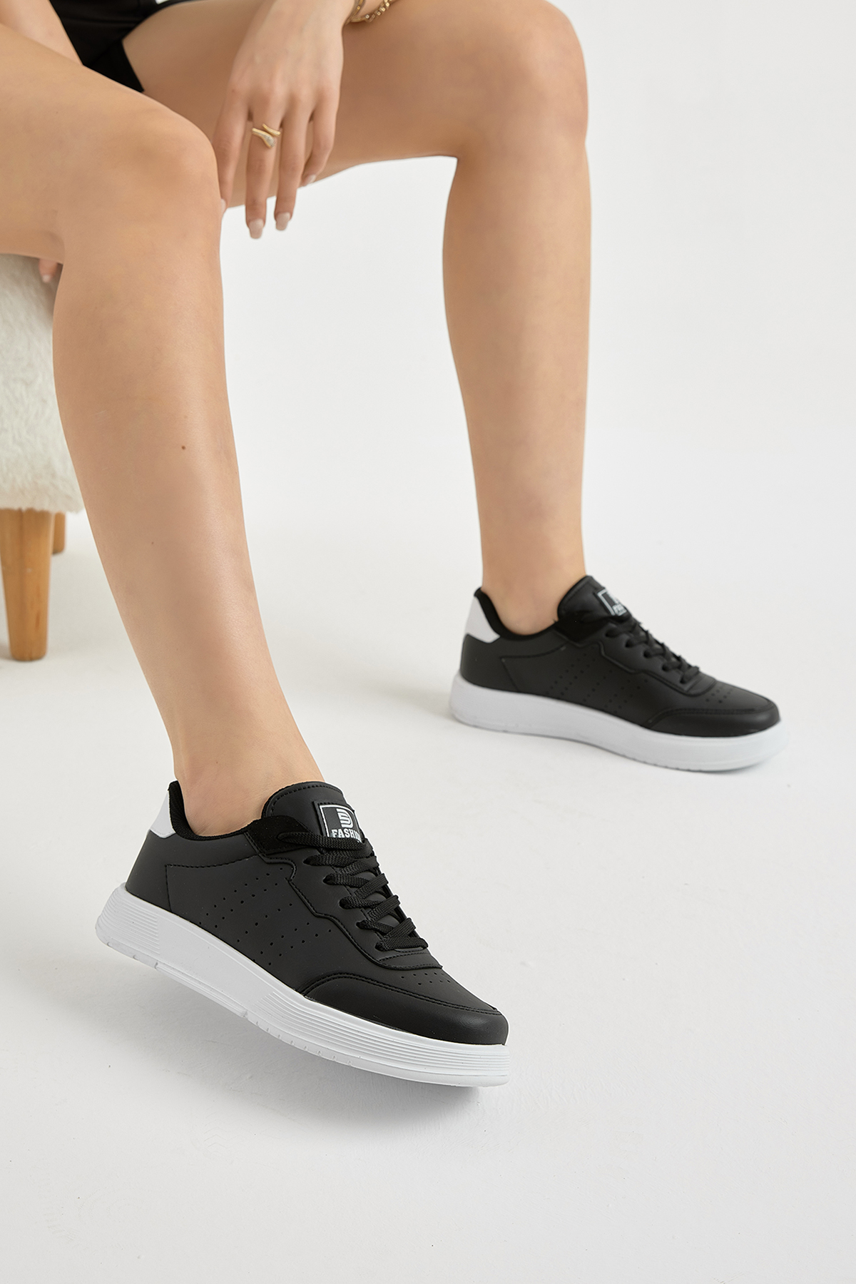Unisex Siyah Beyaz Hafif Faylon Taban Bağcıklı Günlük Spor Ayakkabı - Görsel 2