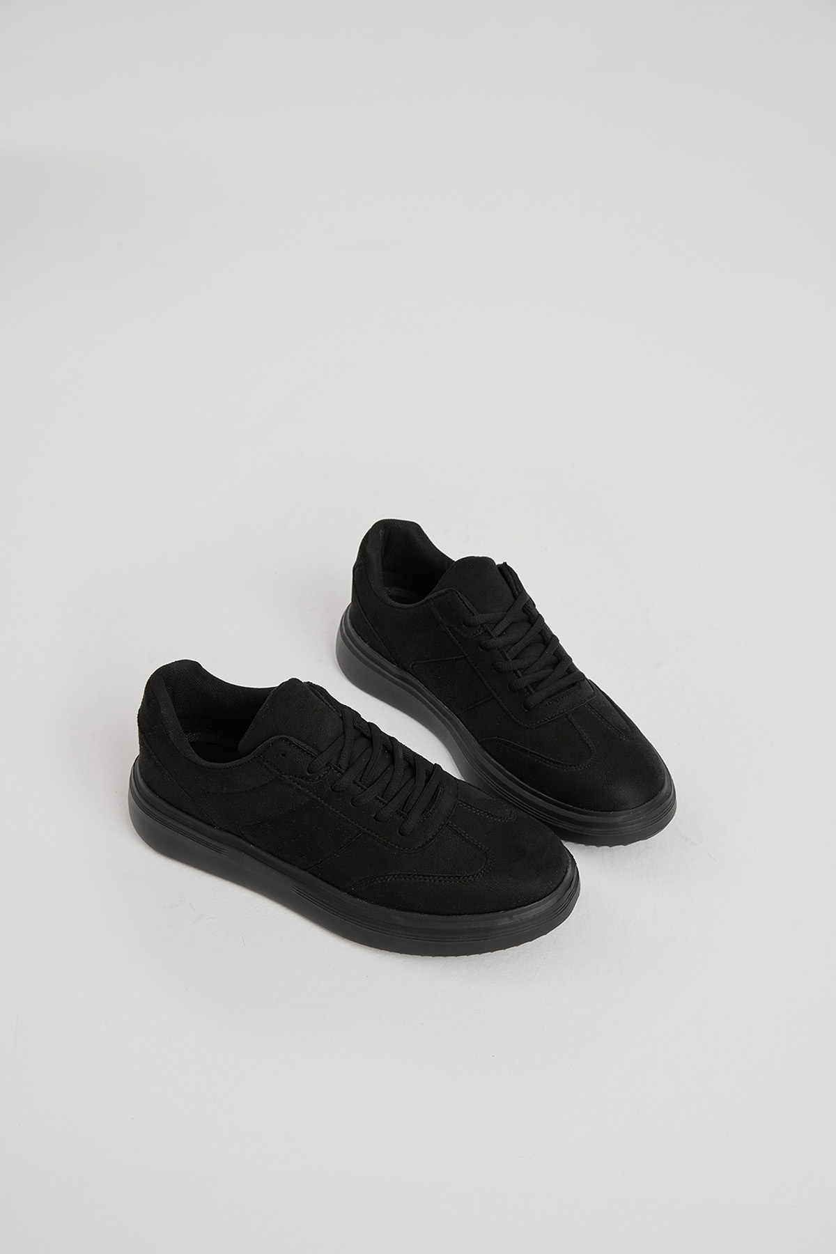 Erkek Siyah Kalın Faylon Hafif Taban Bağcıklı Spor Ayakkabı - Görsel 3