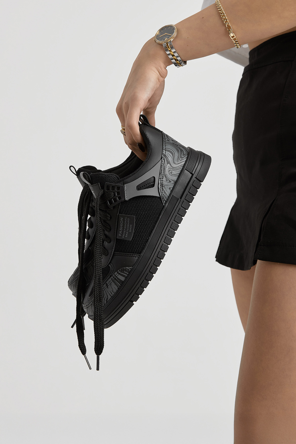 Unisex Siyah Termo Taban Desenli Fileli Bağcıklı Spor Ayakkabı - Görsel 3