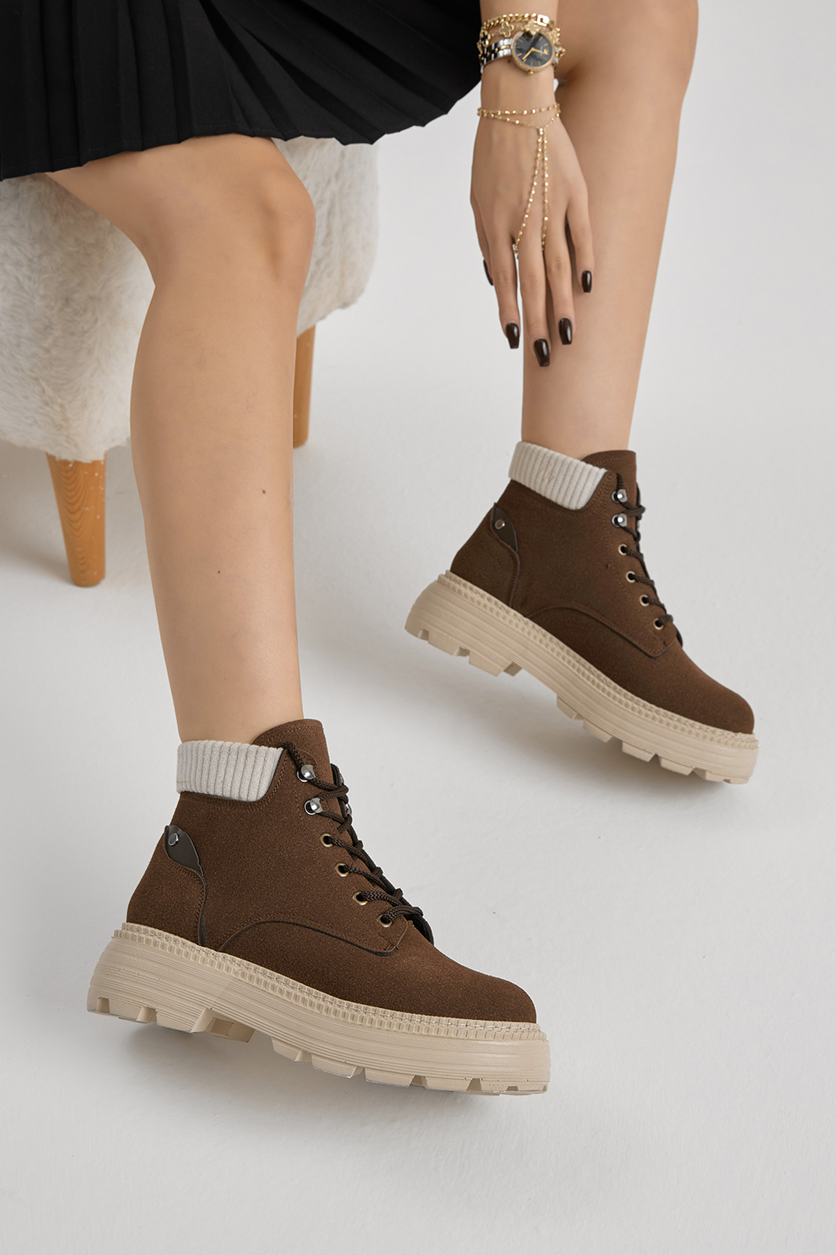 Kadın Kahve Süet Kalın Poli Taban Bileği Lastikli Bağcıklı Bot - Görsel 2