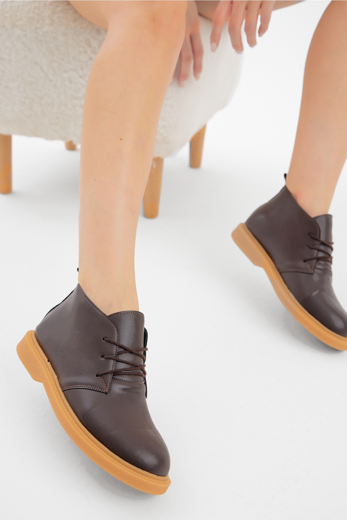 Kadın Kahve Cilt Termo Taban Bağcıklı Günlük Bot - Görsel 4