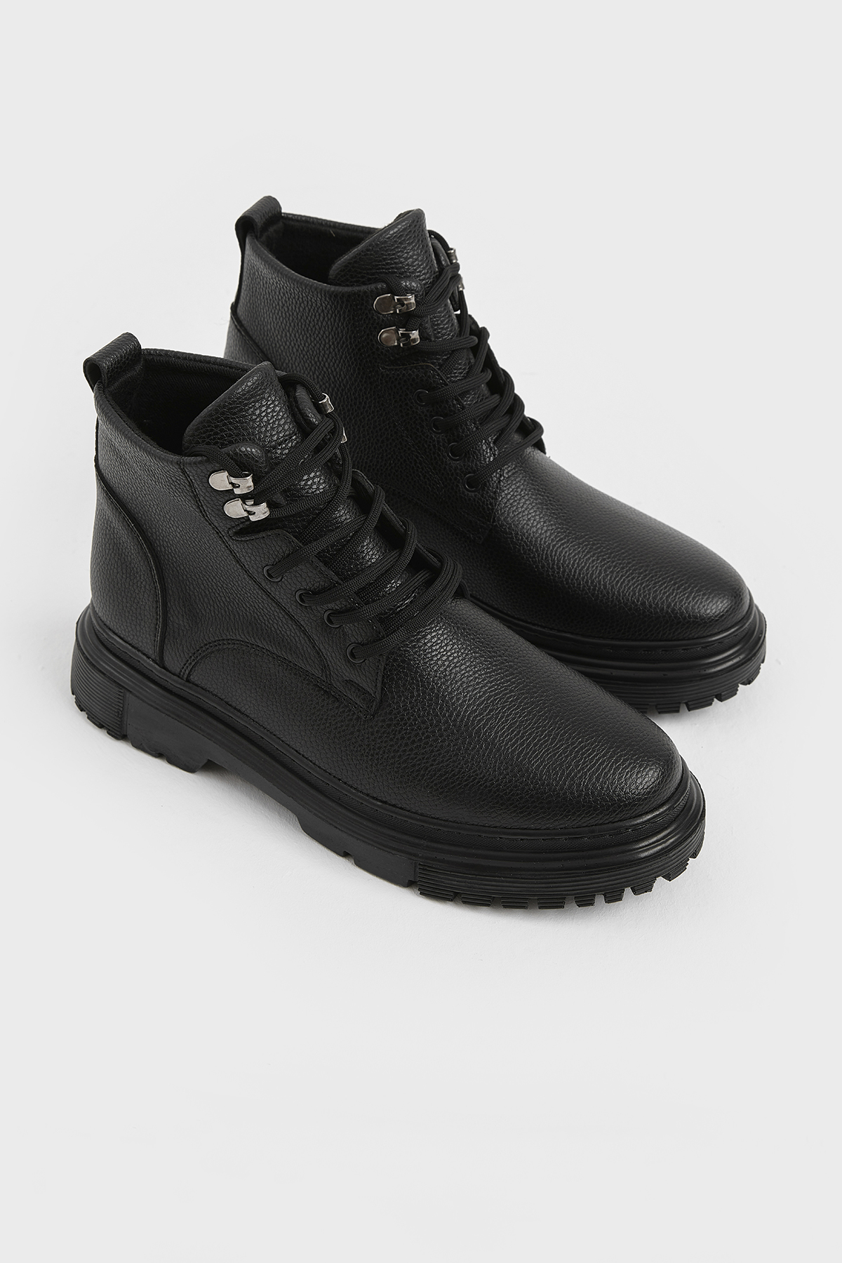 Erkek Siyah Kalın Poli Taban Bağcıklı Günlük Kışlık Bot - Görsel 2