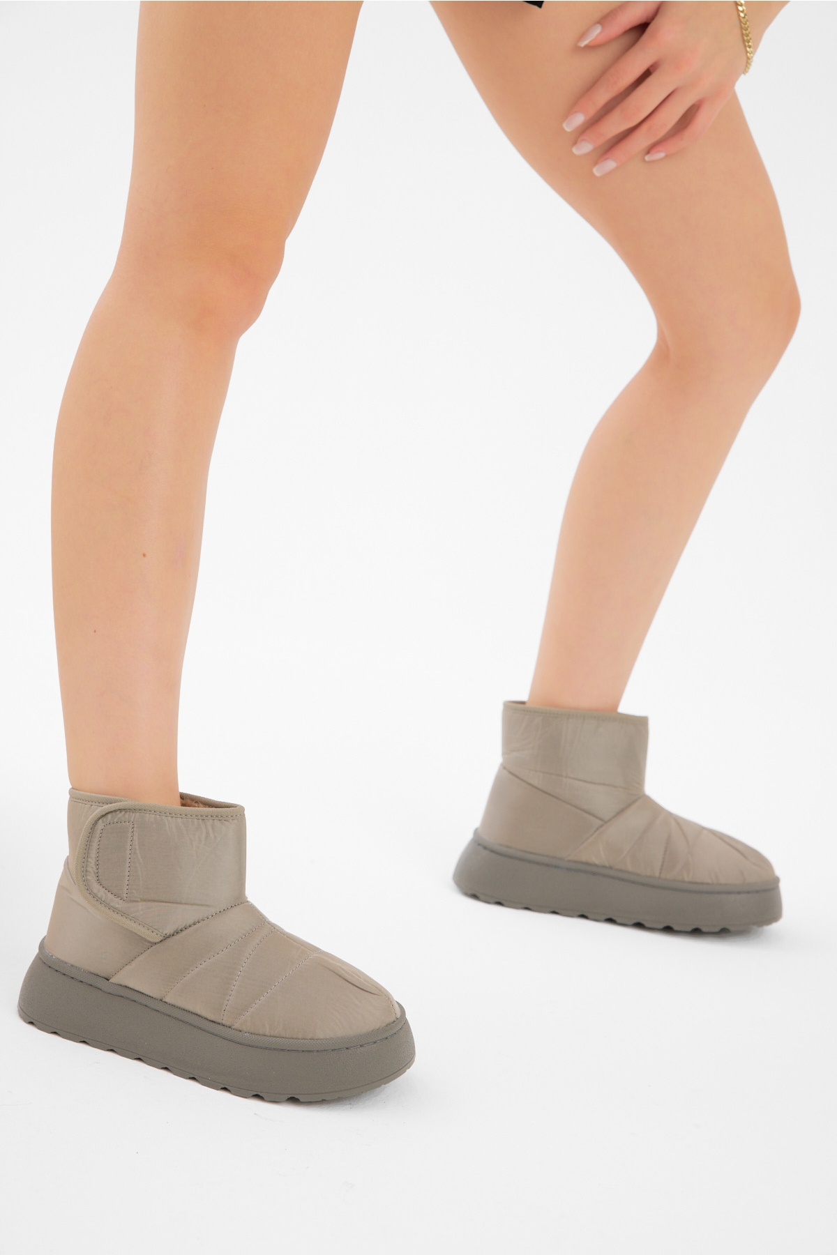 Kadın Füme Kalın Poli Taban İçi Kürklü Cırtlı Bot - Görsel 3