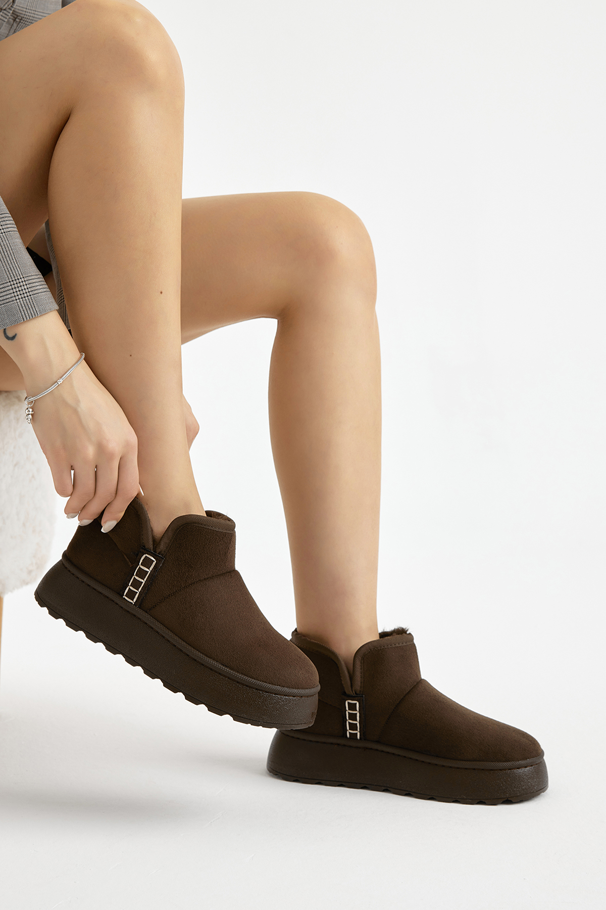 Kadın Kahve Kalın Poli Taban İçi Astarlı Süet Görünümlü Günlük Bot - Görsel 4