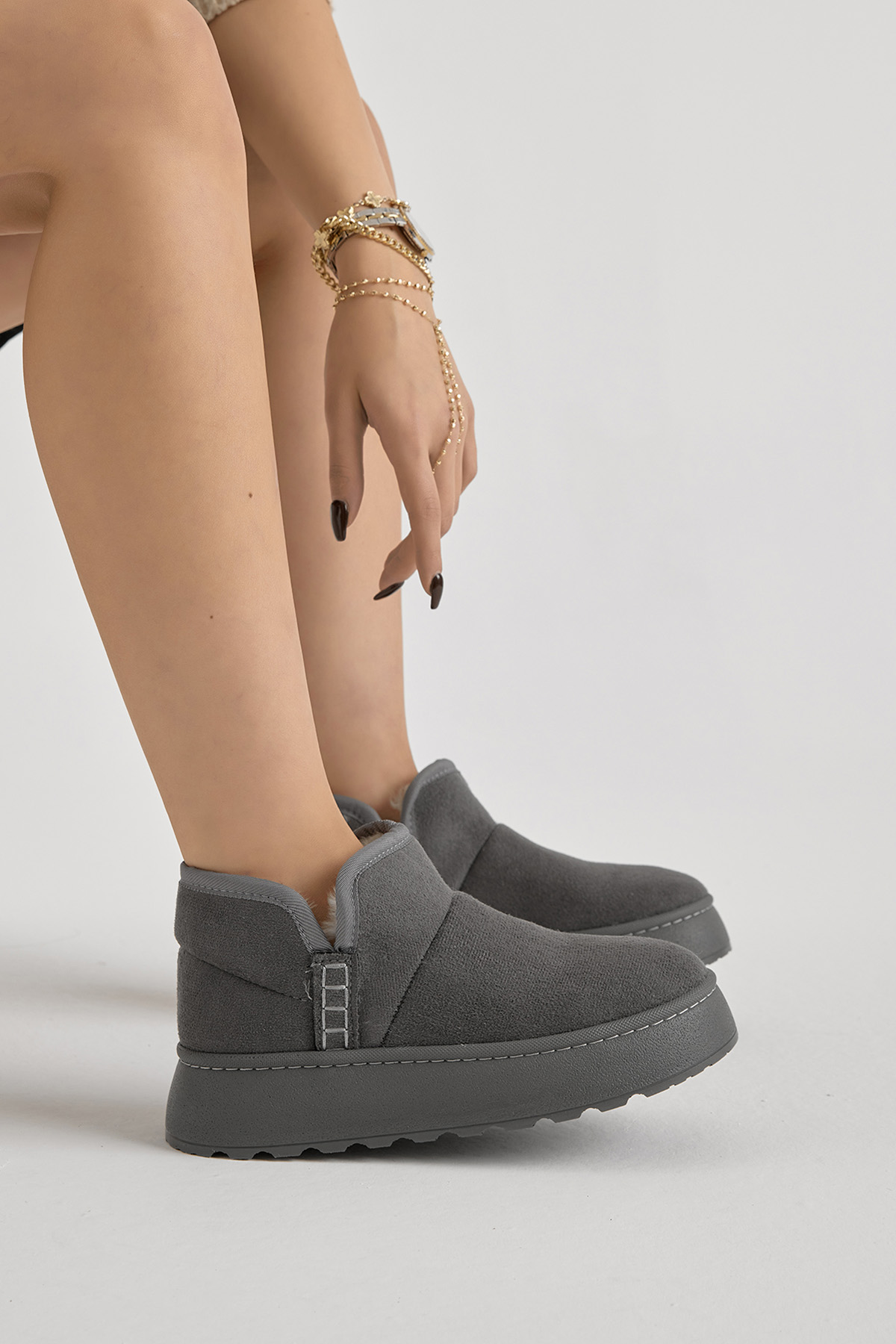 Kadın Füme Kalın Poli Taban İçi Astarlı Süet Görünümlü Günlük Bot - Görsel 2