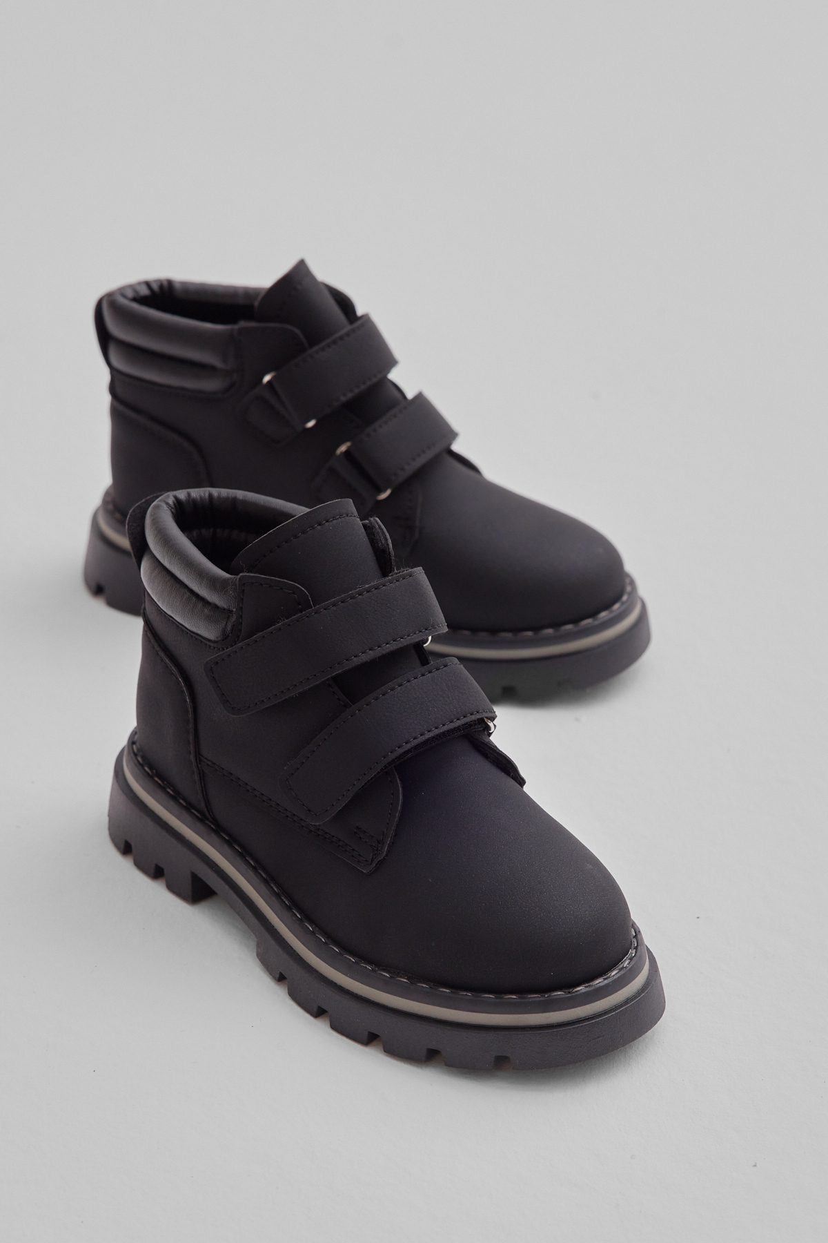 Çocuk Unisex Siyah Siyah Kalın Termo Taban Sıcak Astarlı Çift Cırtlı Bot - Görsel 3