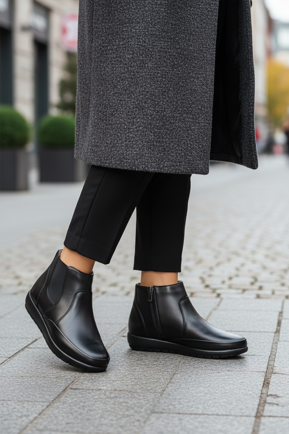 Siyah Jel Taban Anatomik Fermuarlı Kadın Bot 303 Bot Z - Görsel 4
