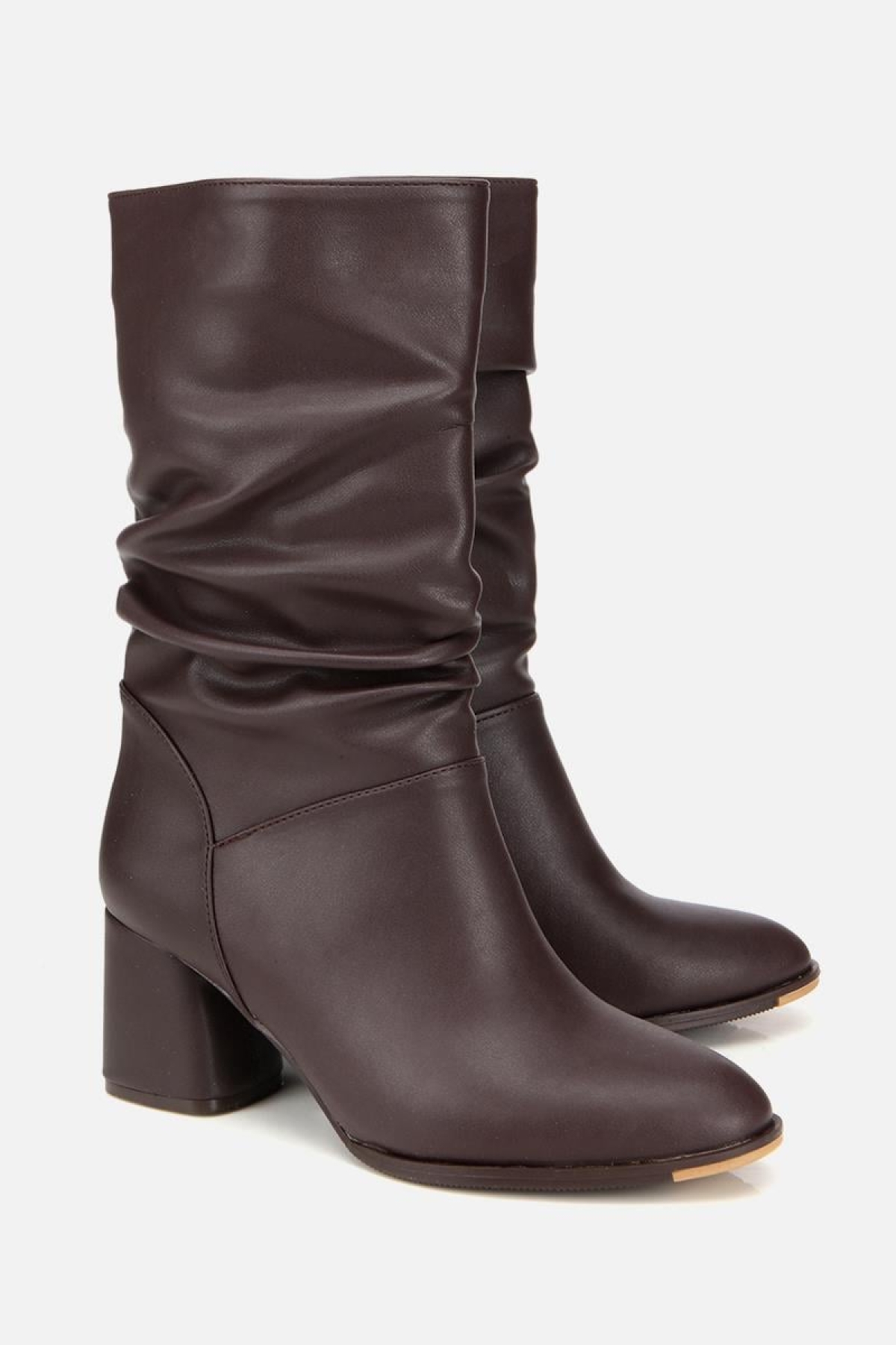 Kadın Kahverengi Kırışık Görünümlü Diz Altı Topuklu Bot - Görsel 3