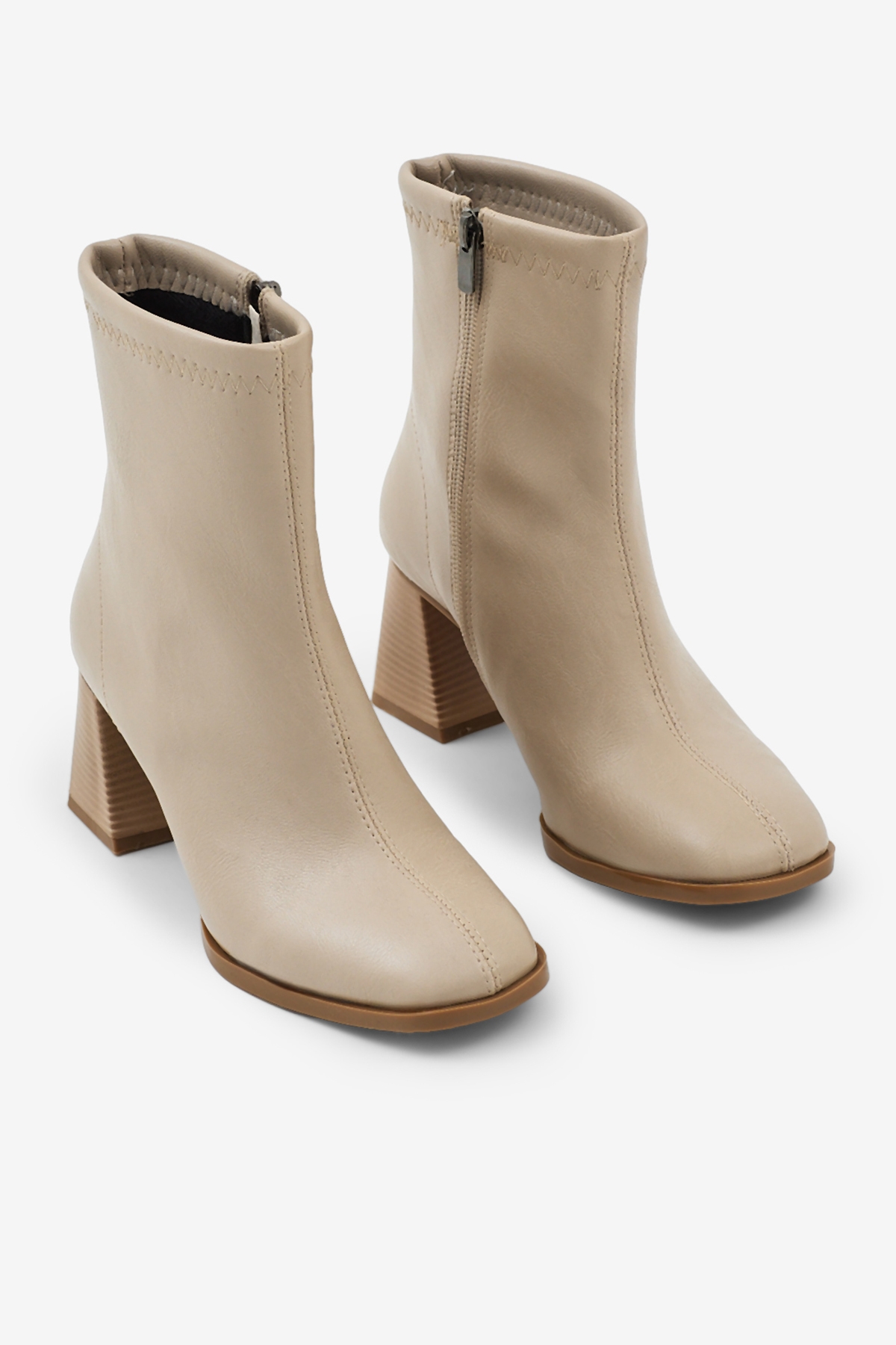 Kadın Bej Cilt TPU Taban Düz Desen Fermuarlı Kalın Topuklu Bot - Görsel 4
