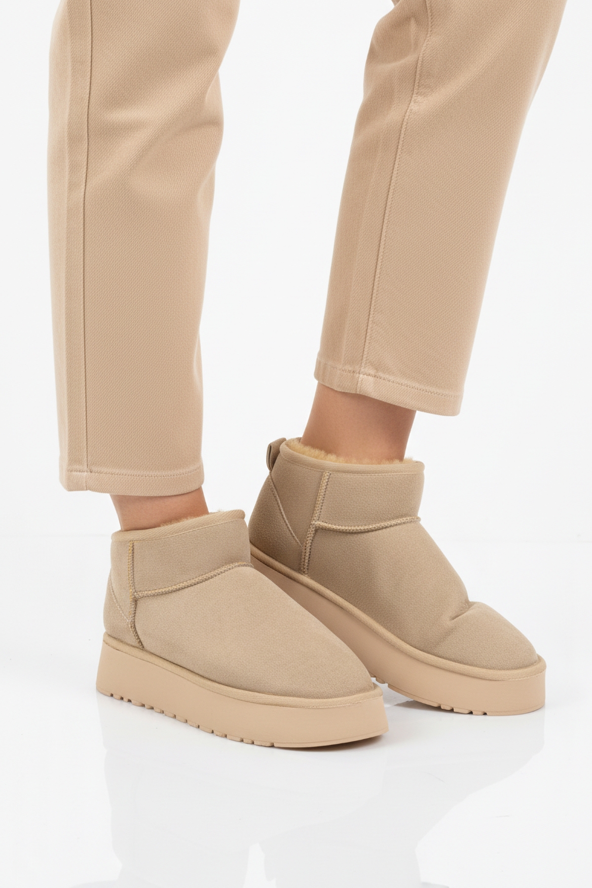 Bej İçi Kürklü Soğuğa Dirençli Kadın Bot U-400 Z - Görsel 2