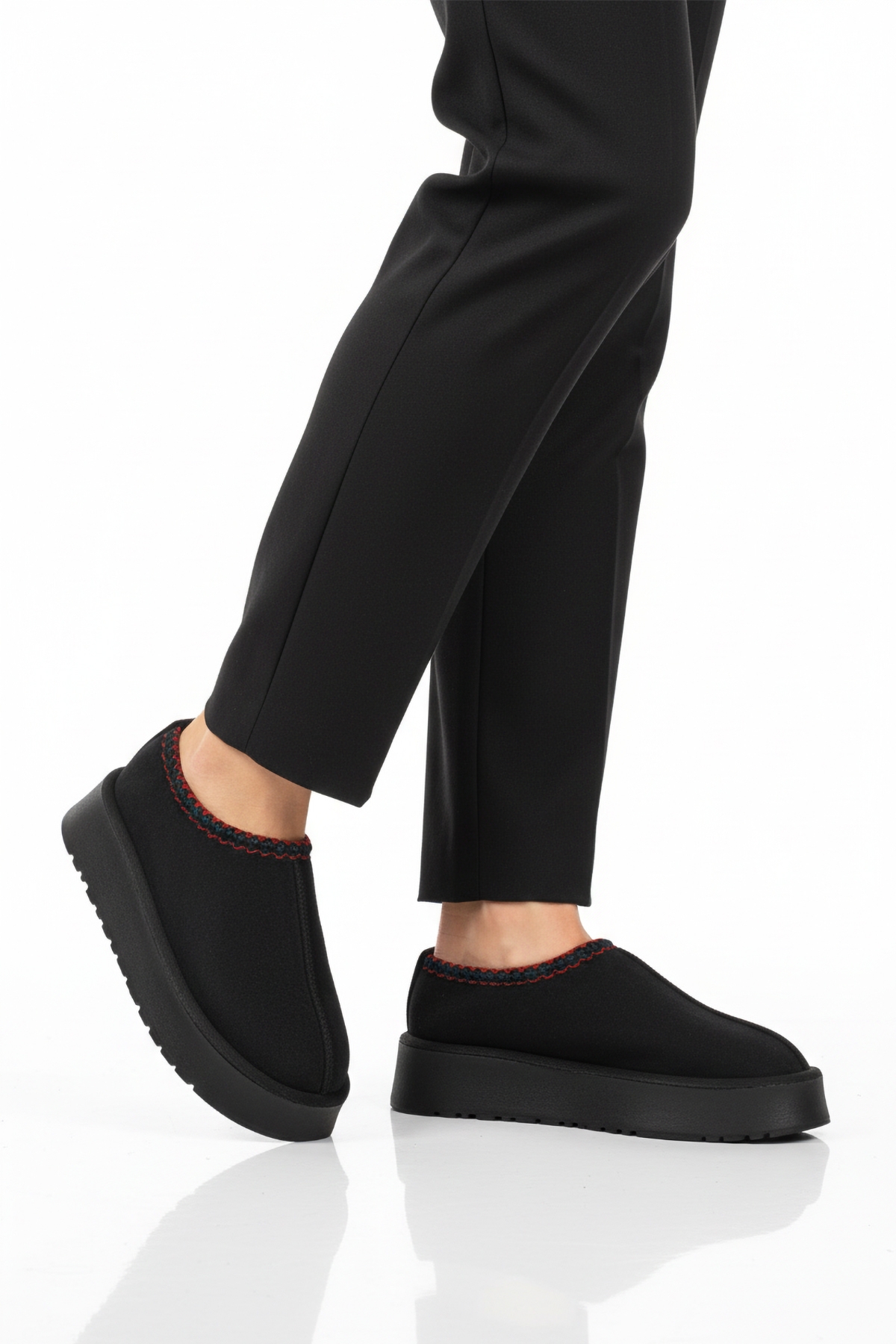 Siyah İçi Kürklü Kadın Casual Ayakkabı U-50 Z - Görsel 2