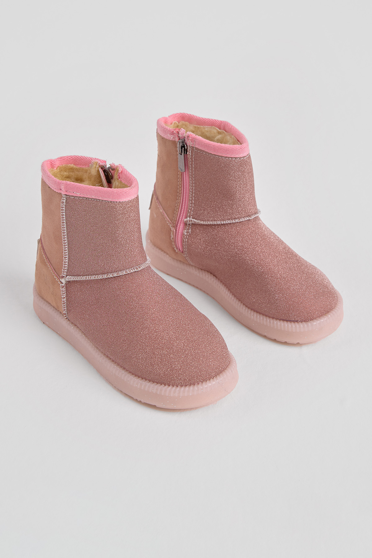 Kız Çocuk Pudra Simli Termo Taban Süet Görünümlü İçi Kürklü Kısa Bot - Görsel 4