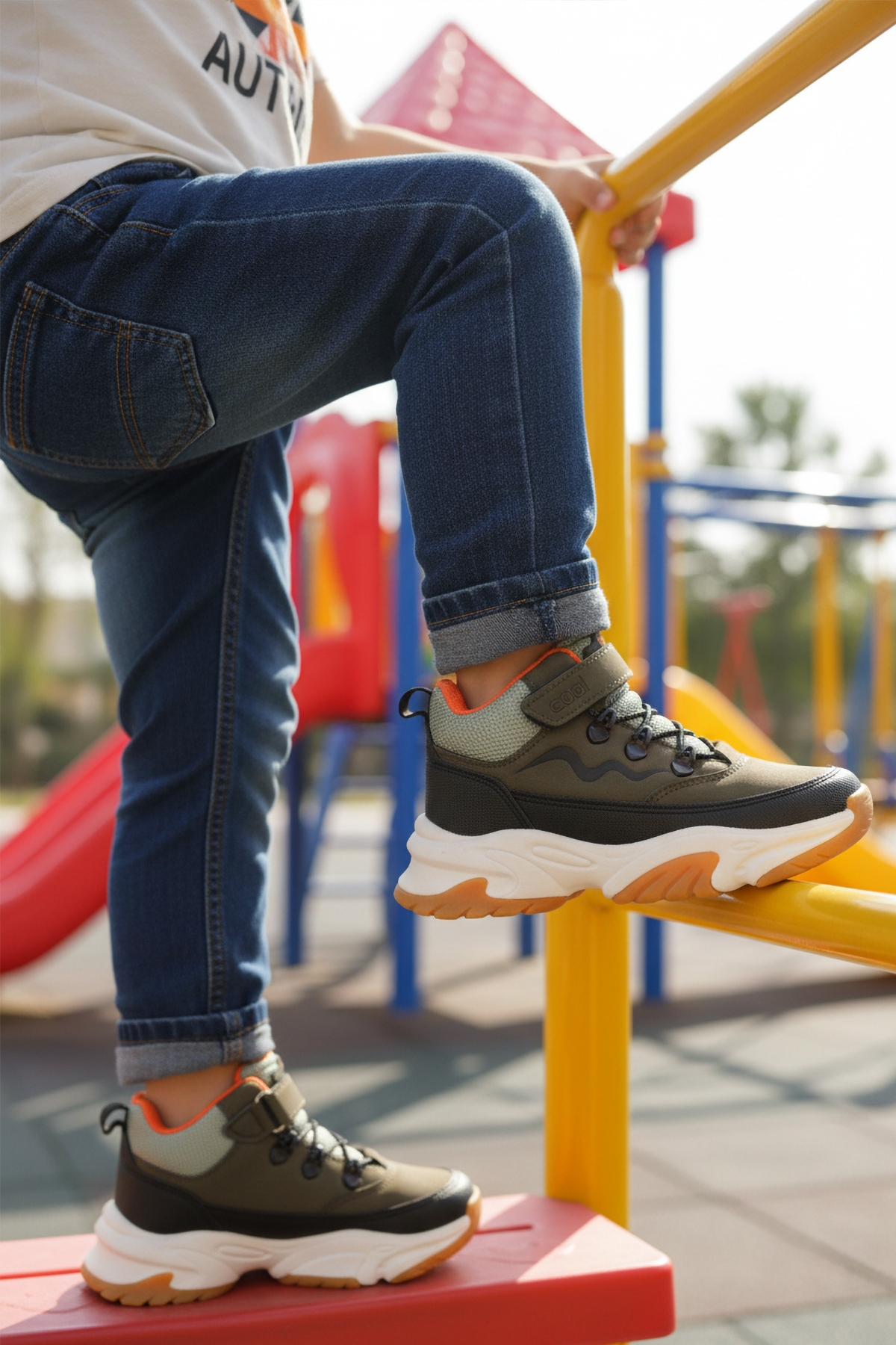 Haki Geniş Kalıp Cırtlı Erkek Çocuk Bot Evil P - Görsel 4